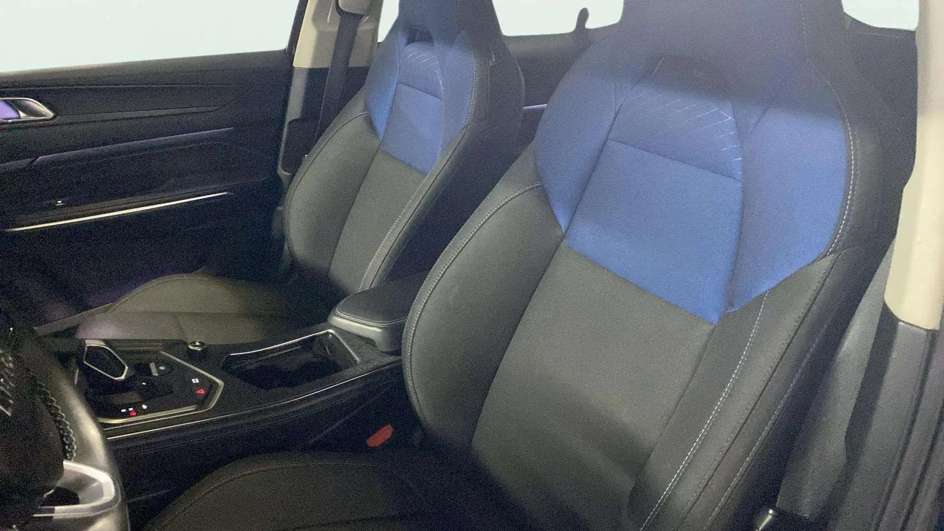 Lynk & Co 01 1.5 PHEV - foto 21