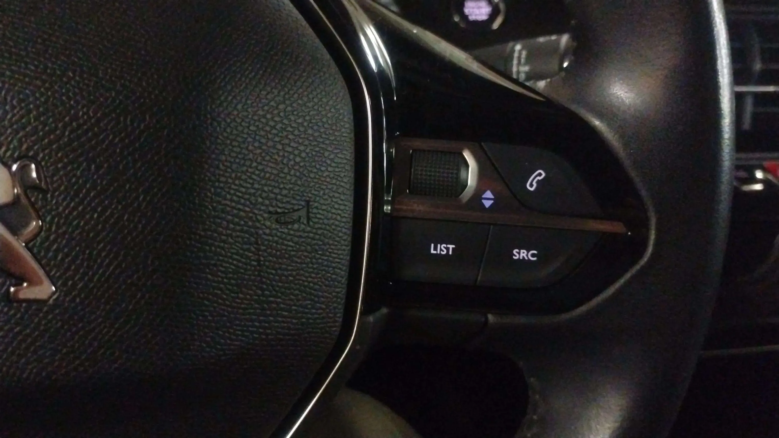 Peugeot 208 PureTech Active - foto 23