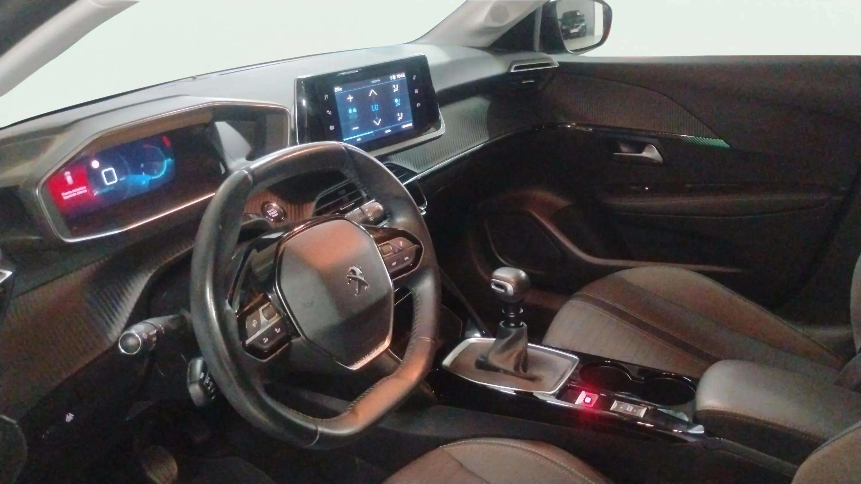 Peugeot 208 PureTech Active - foto 6