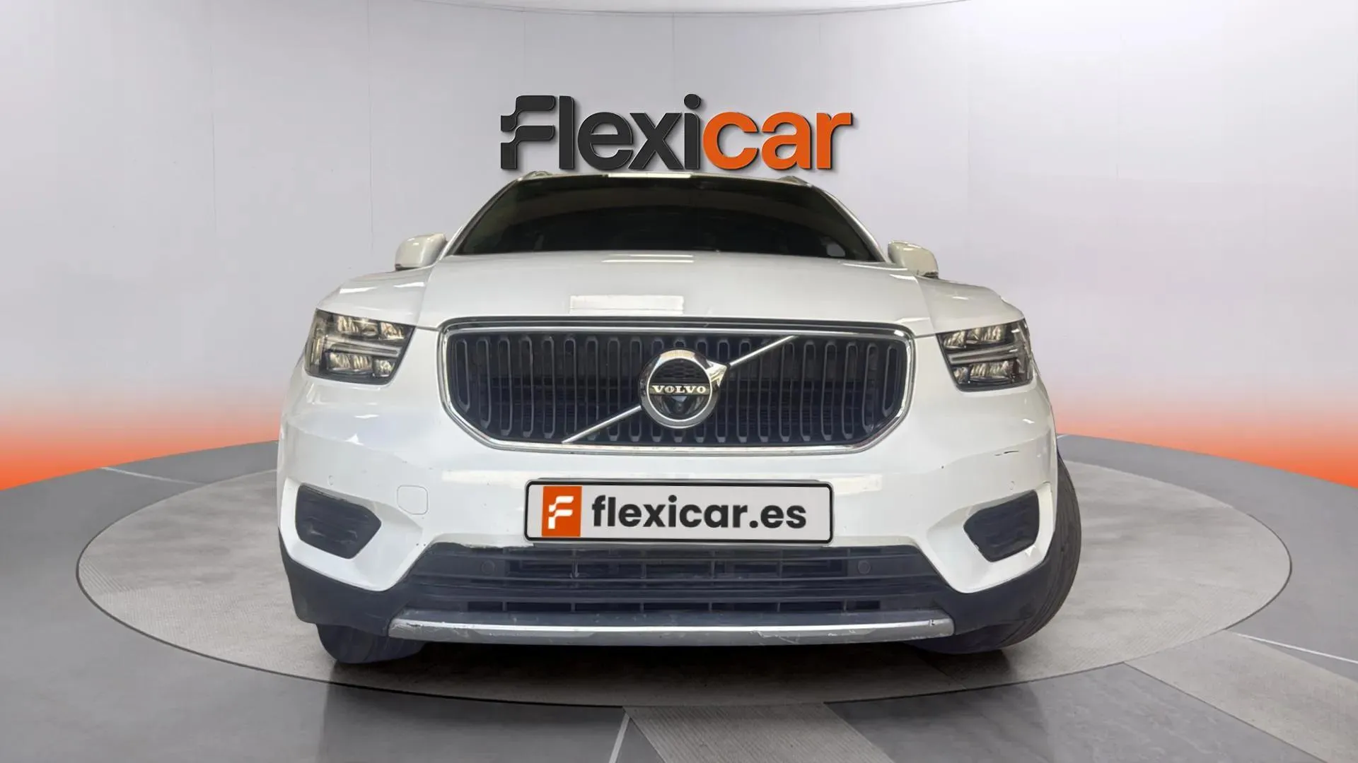 Volvo XC40 2.0 D3 - foto 2