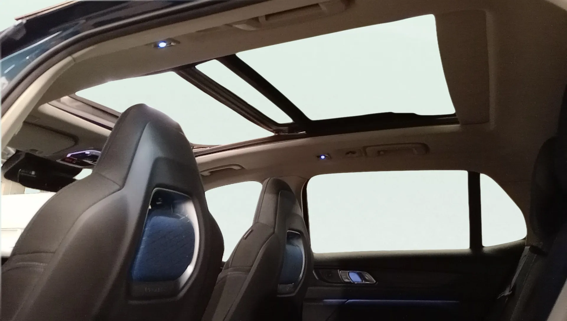 Lynk & Co 01 1.5 PHEV - foto 21