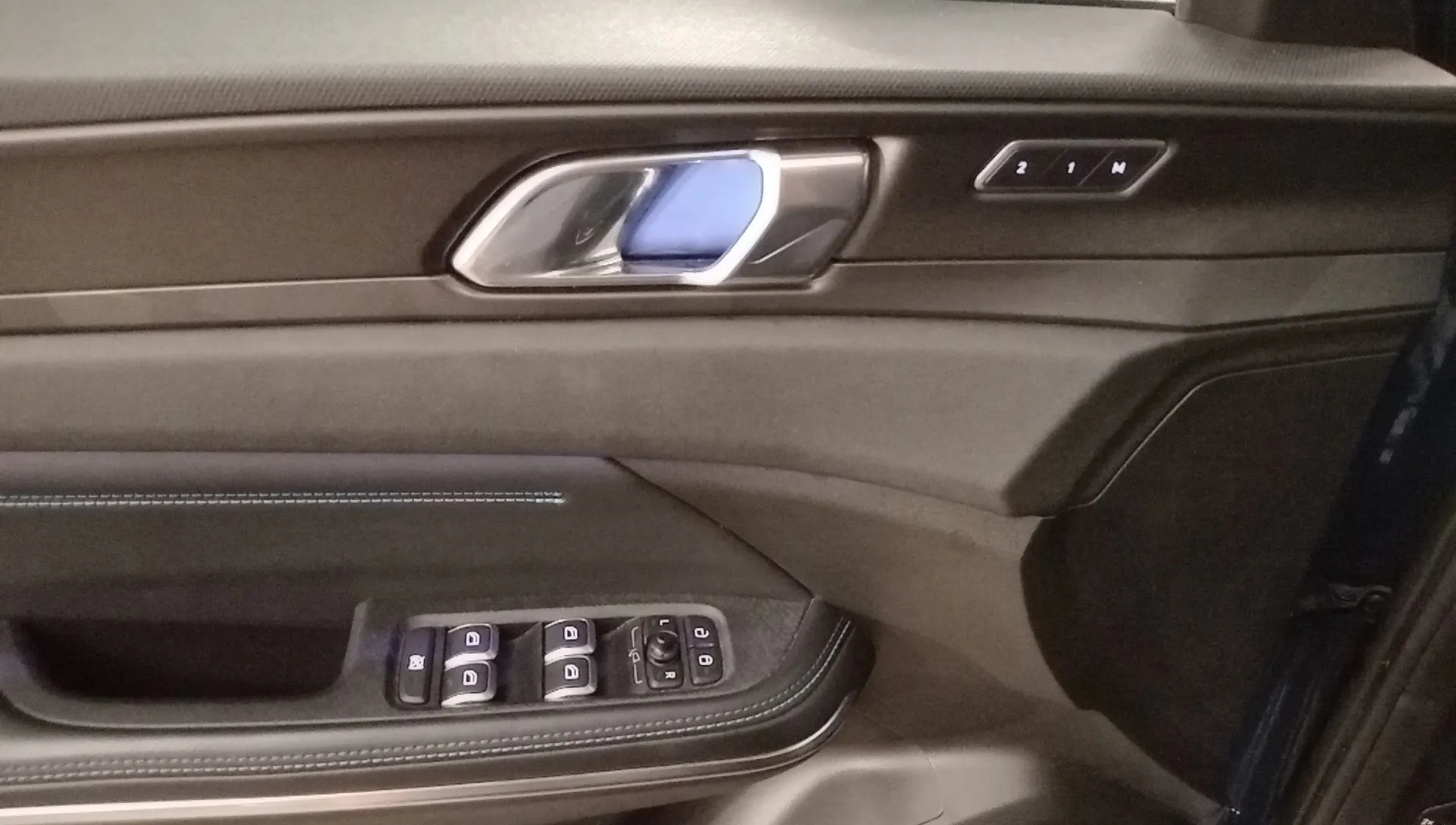 Lynk & Co 01 1.5 PHEV - foto 9