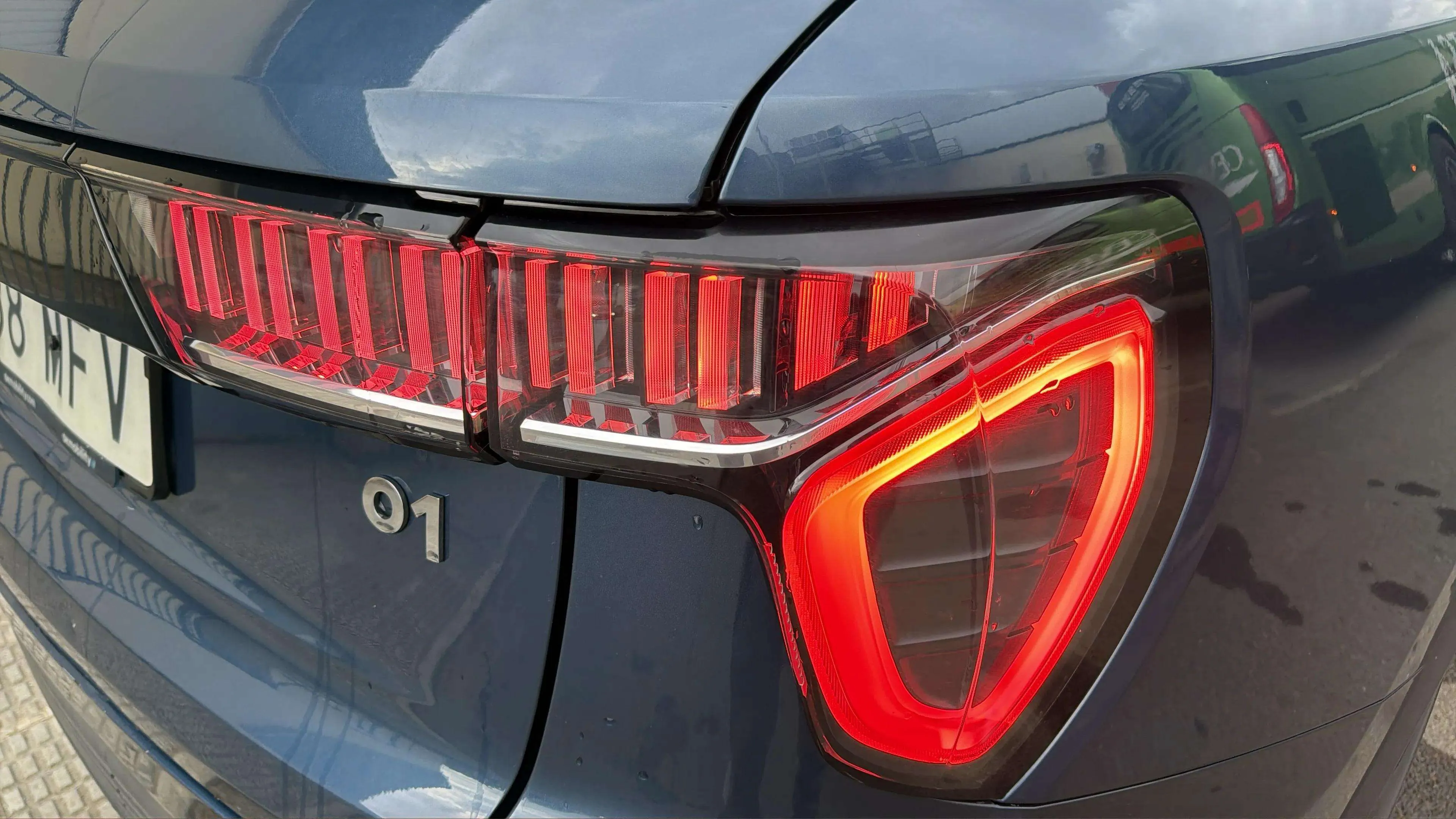 Lynk & Co 01 1.5 PHEV - foto 32