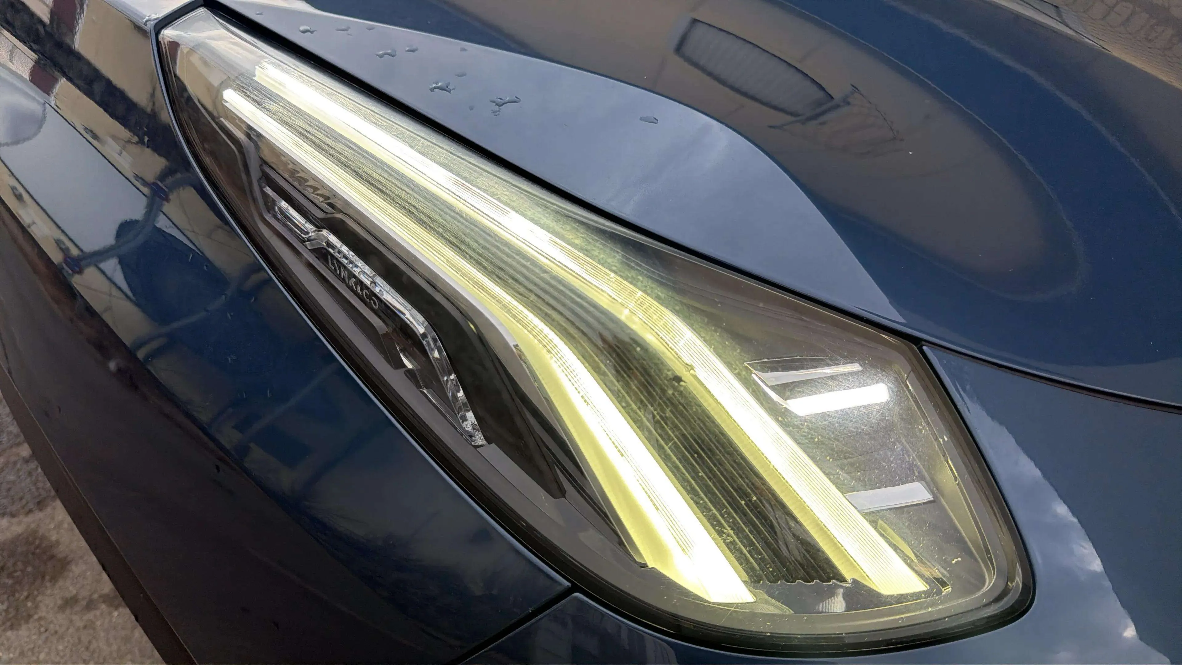 Lynk & Co 01 1.5 PHEV - foto 29