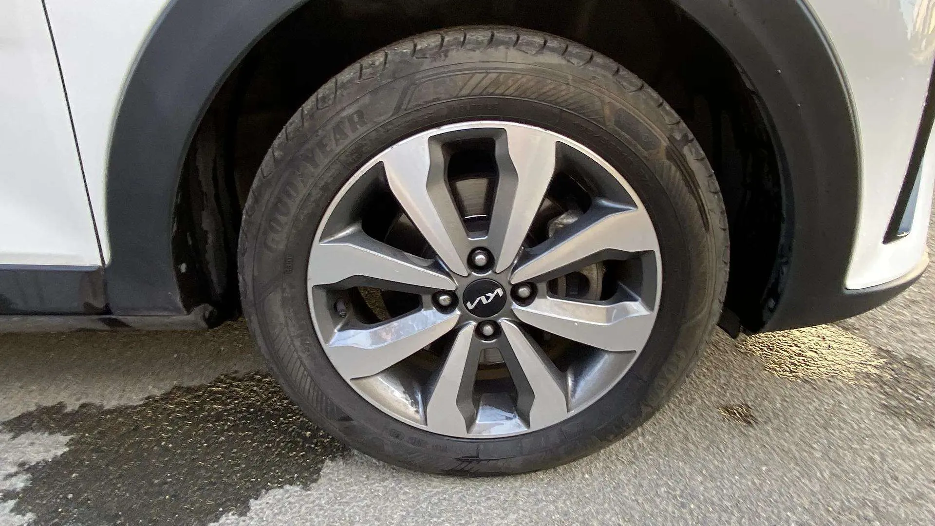 Kia Stonic 1.2 DPi Concept - foto 34
