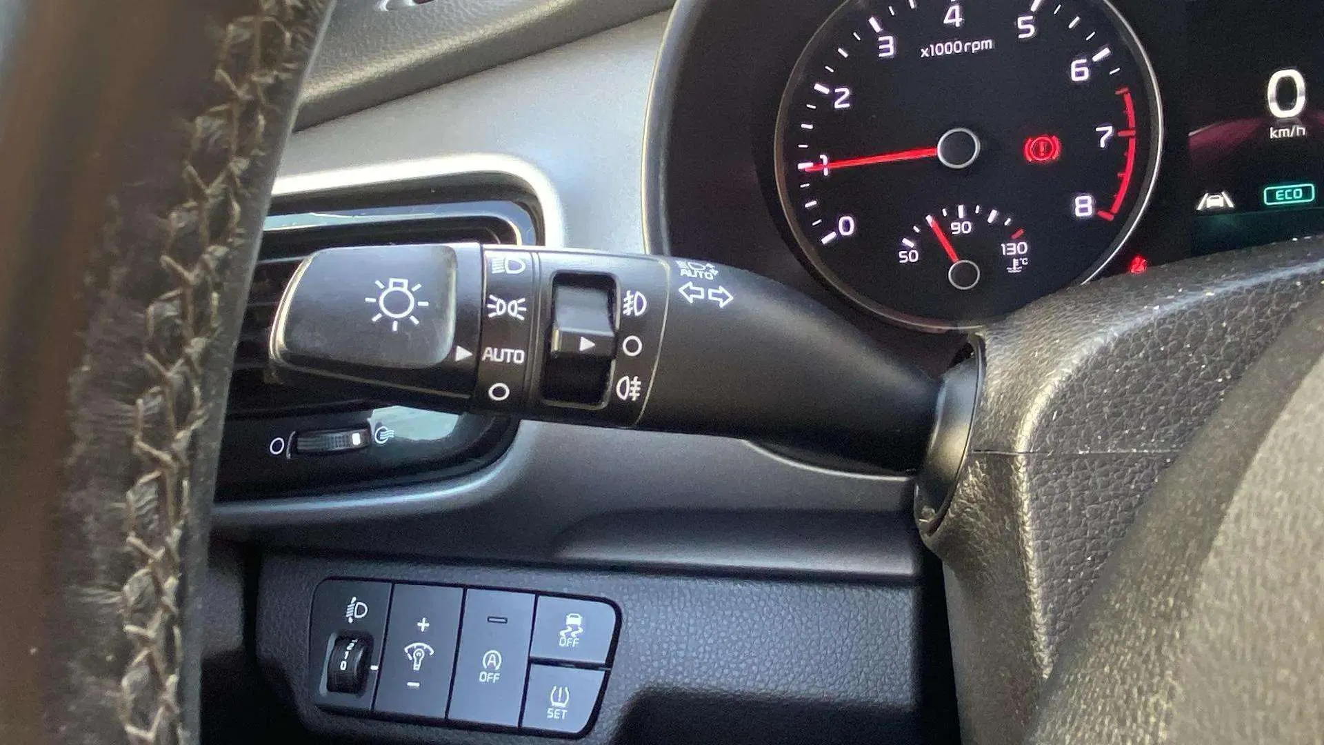 Kia Stonic 1.2 DPi Concept - foto 27