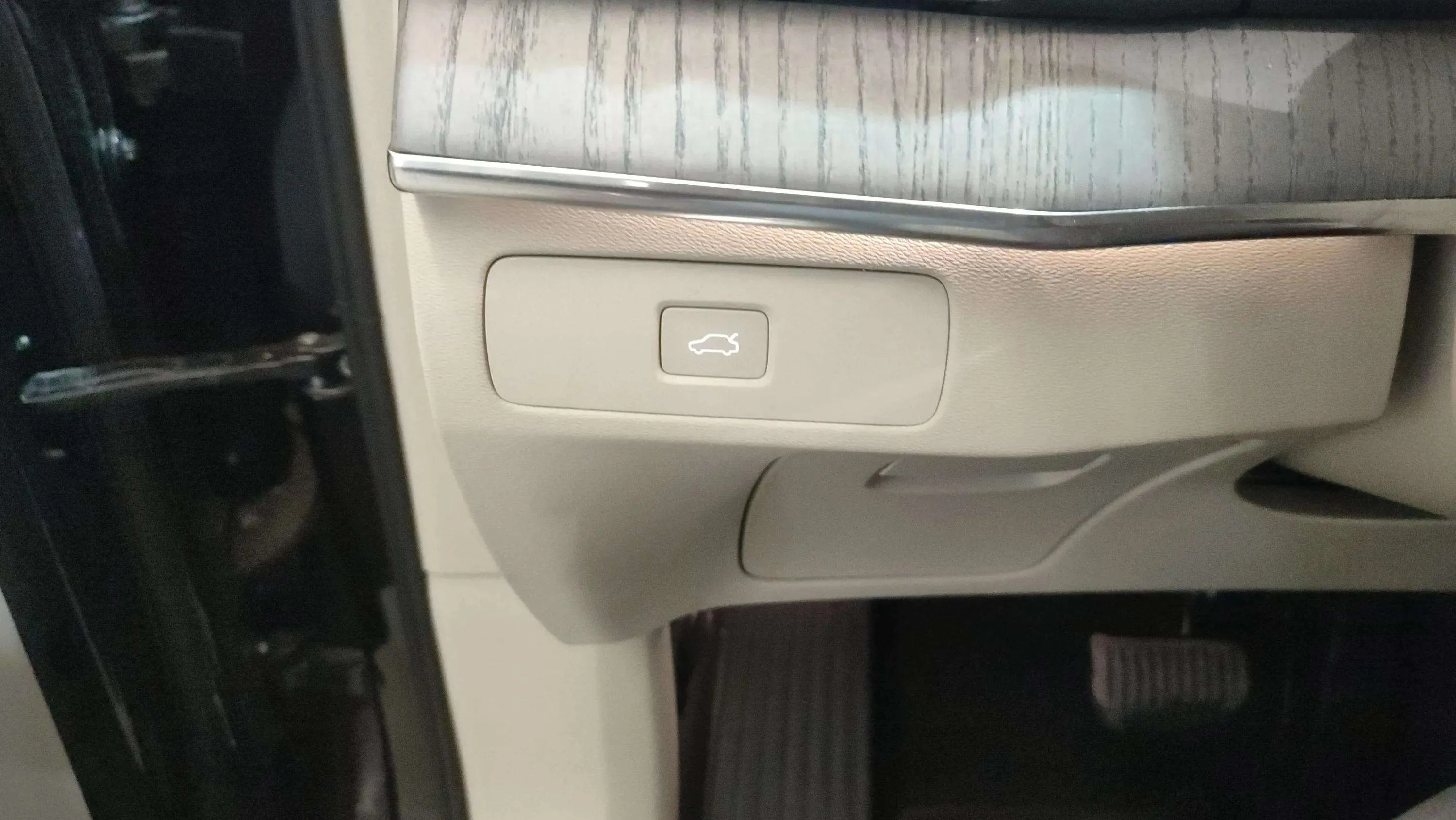 Volvo XC90 2.0 B5 D AWD Core - foto 17