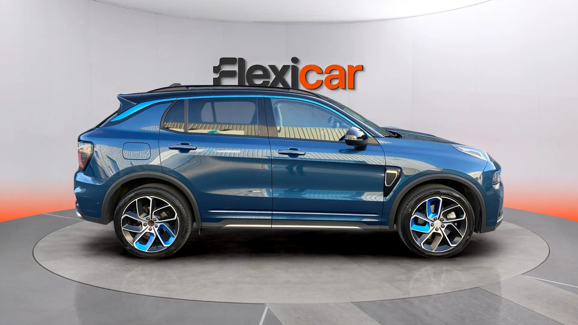 Lynk & Co 01 1.5 PHEV 6. - foto 2