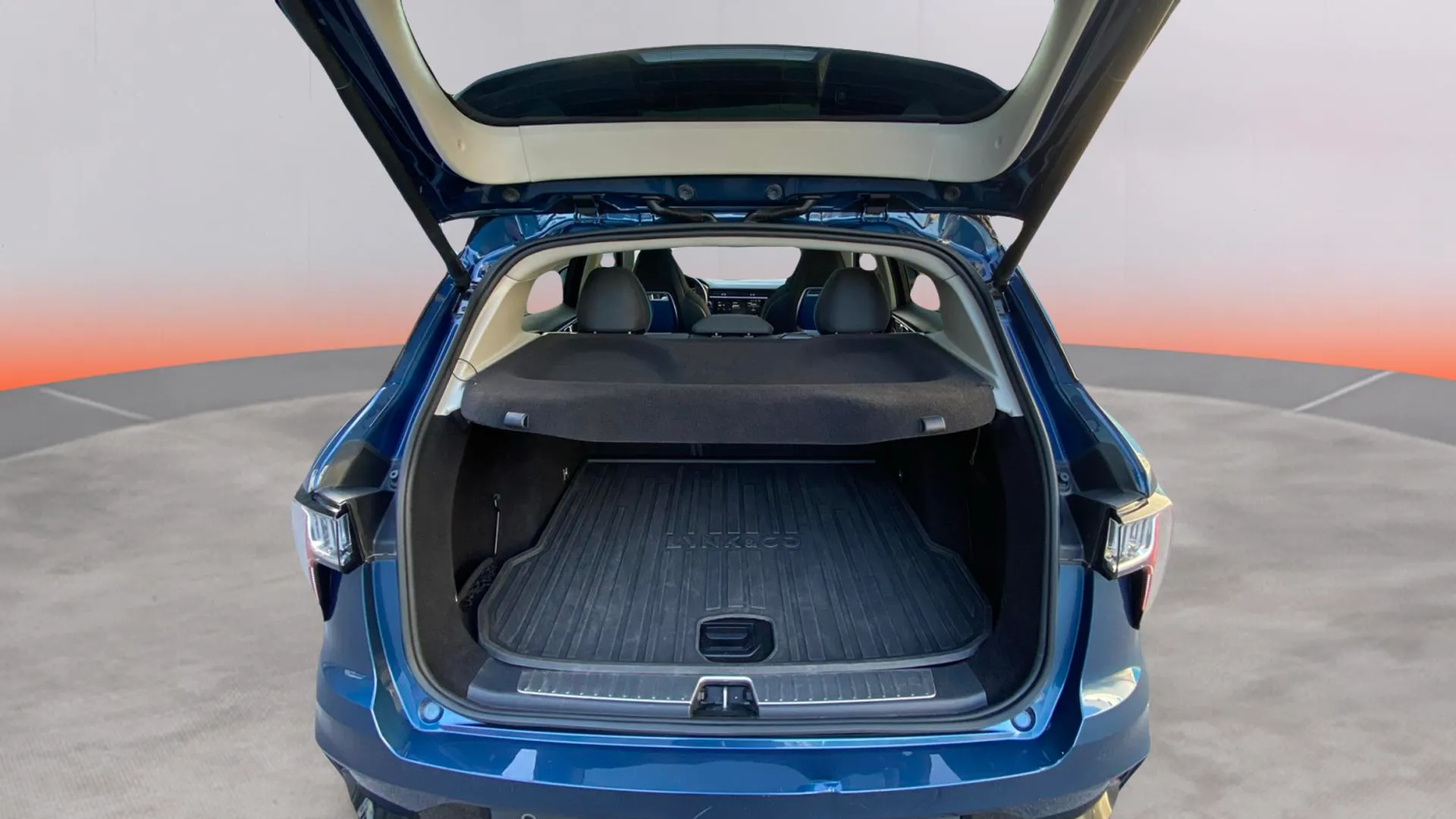 Lynk & Co 01 1.5 PHEV 6. - foto 9