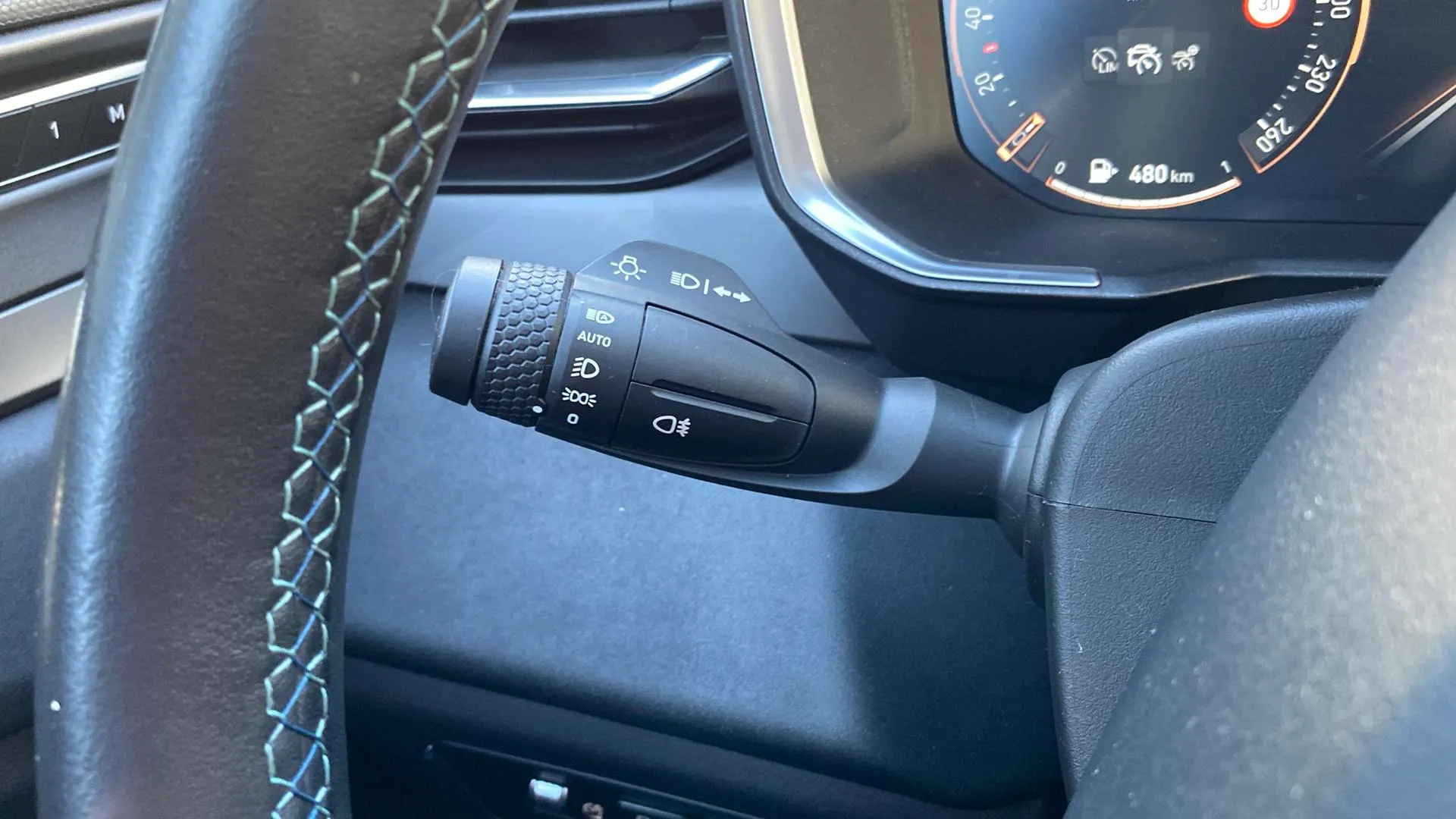 Lynk & Co 01 1.5 PHEV 6. - foto 20