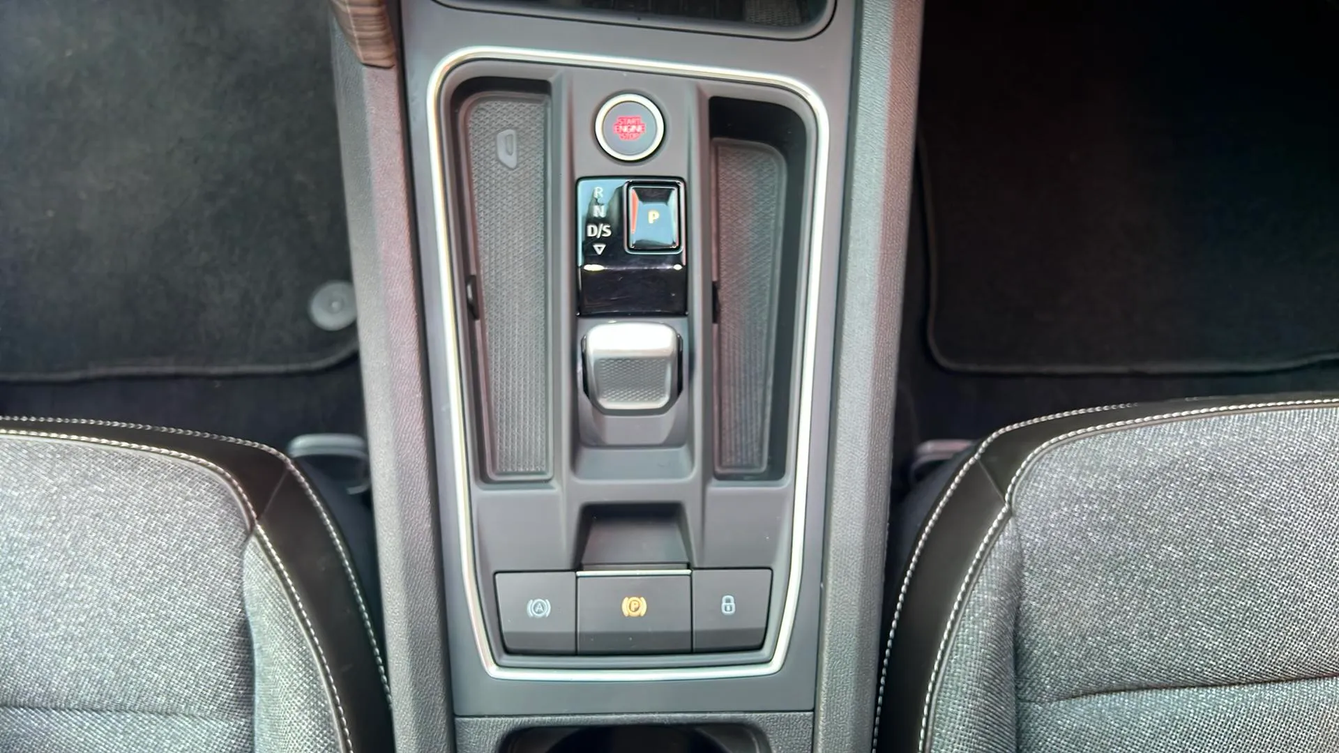 SEAT León SP 1.4 e-Hybrid DSG FR - foto 21