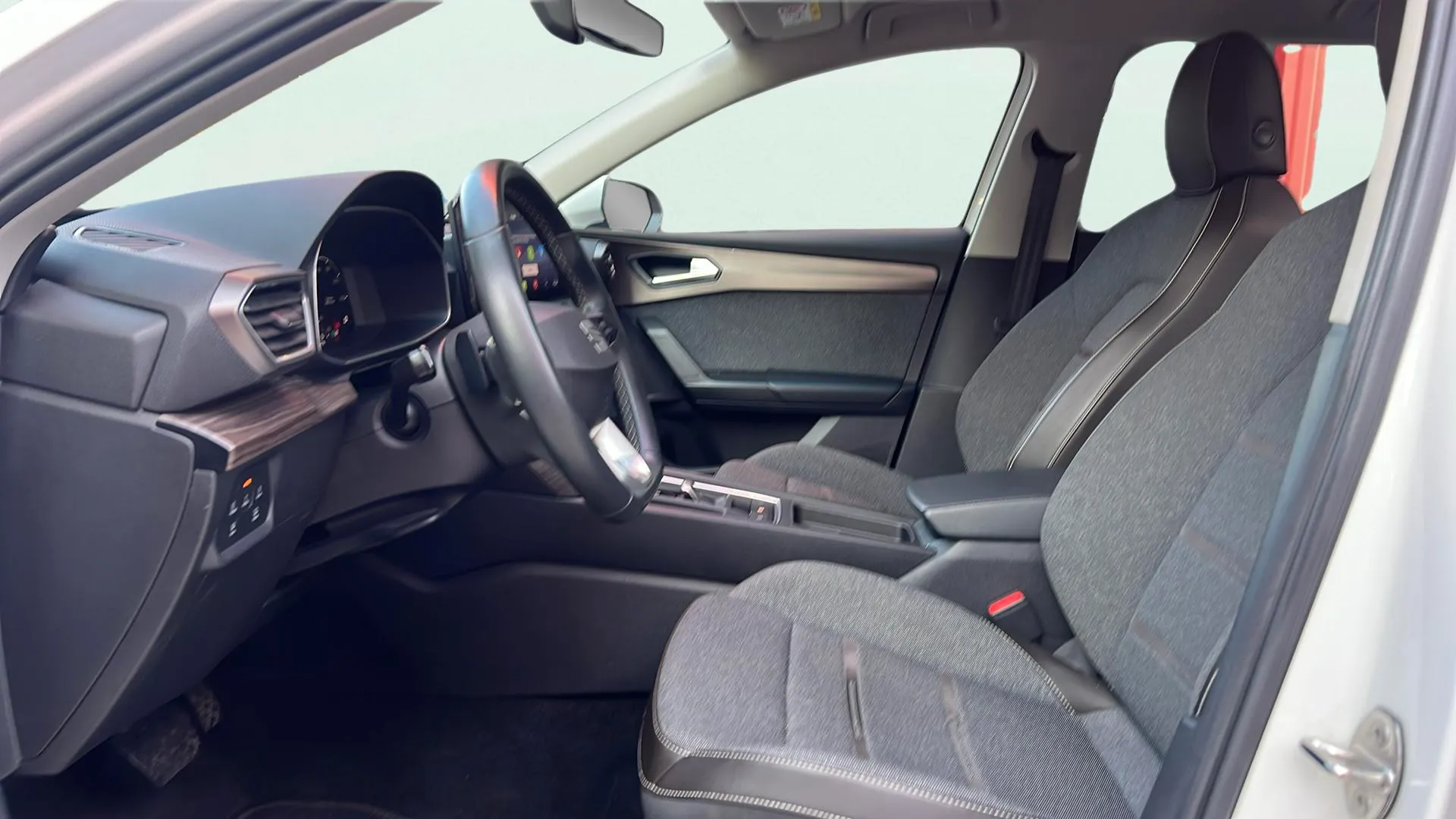 SEAT León SP 1.4 e-Hybrid DSG FR - foto 15