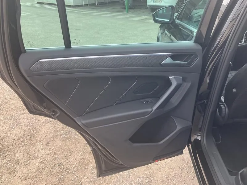 Volkswagen Tiguan 1.5 TSI R-Line - foto 20