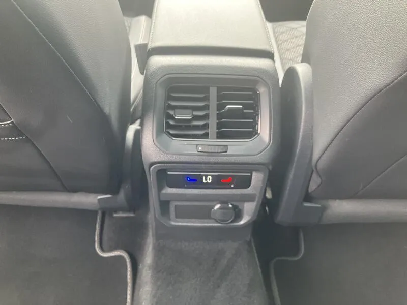 Volkswagen Tiguan 1.5 TSI R-Line - foto 22