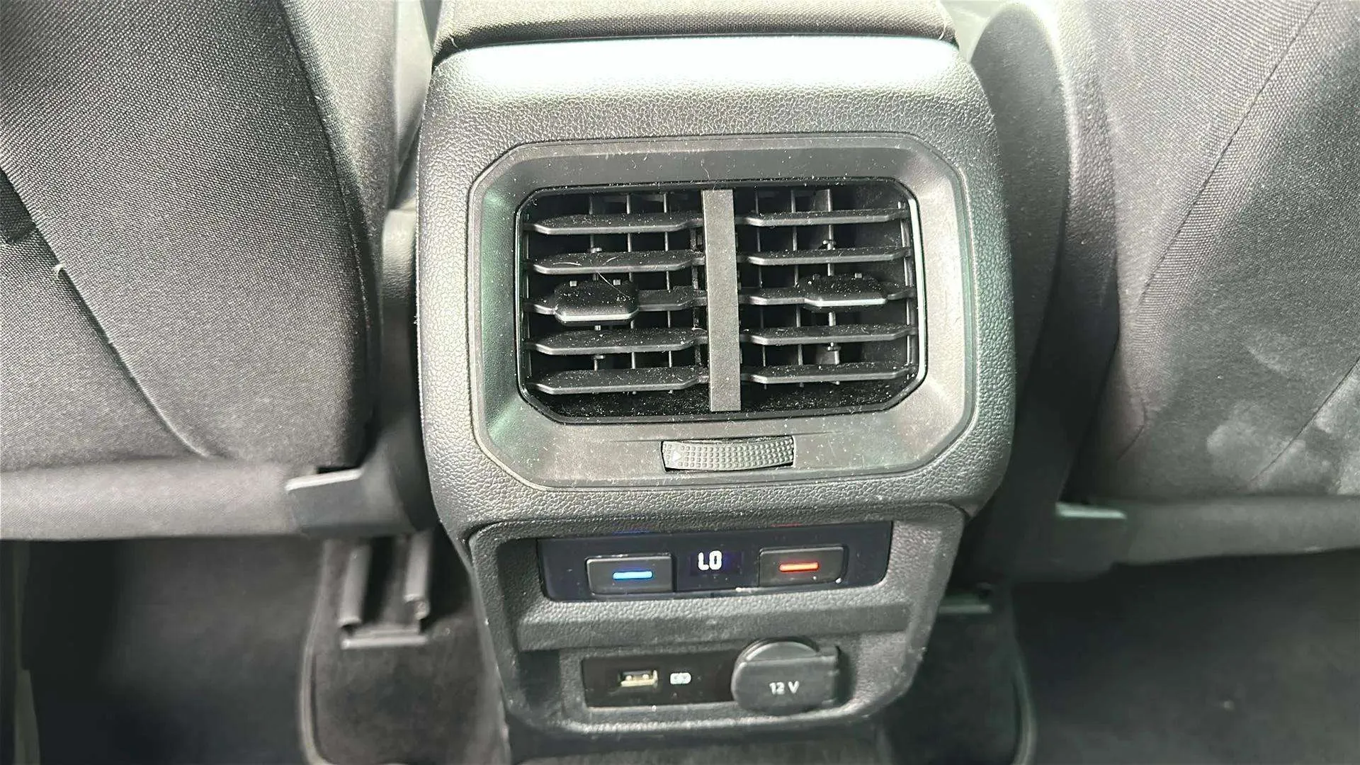 Volkswagen Tiguan Sport 1.5 TSI DSG - foto 24