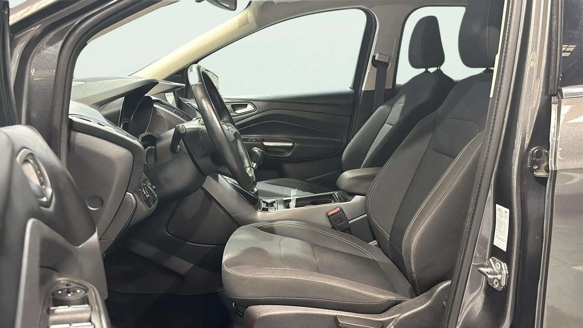 Ford Kuga 1.5 EcoBoost 4x2 Trend+ - foto 21