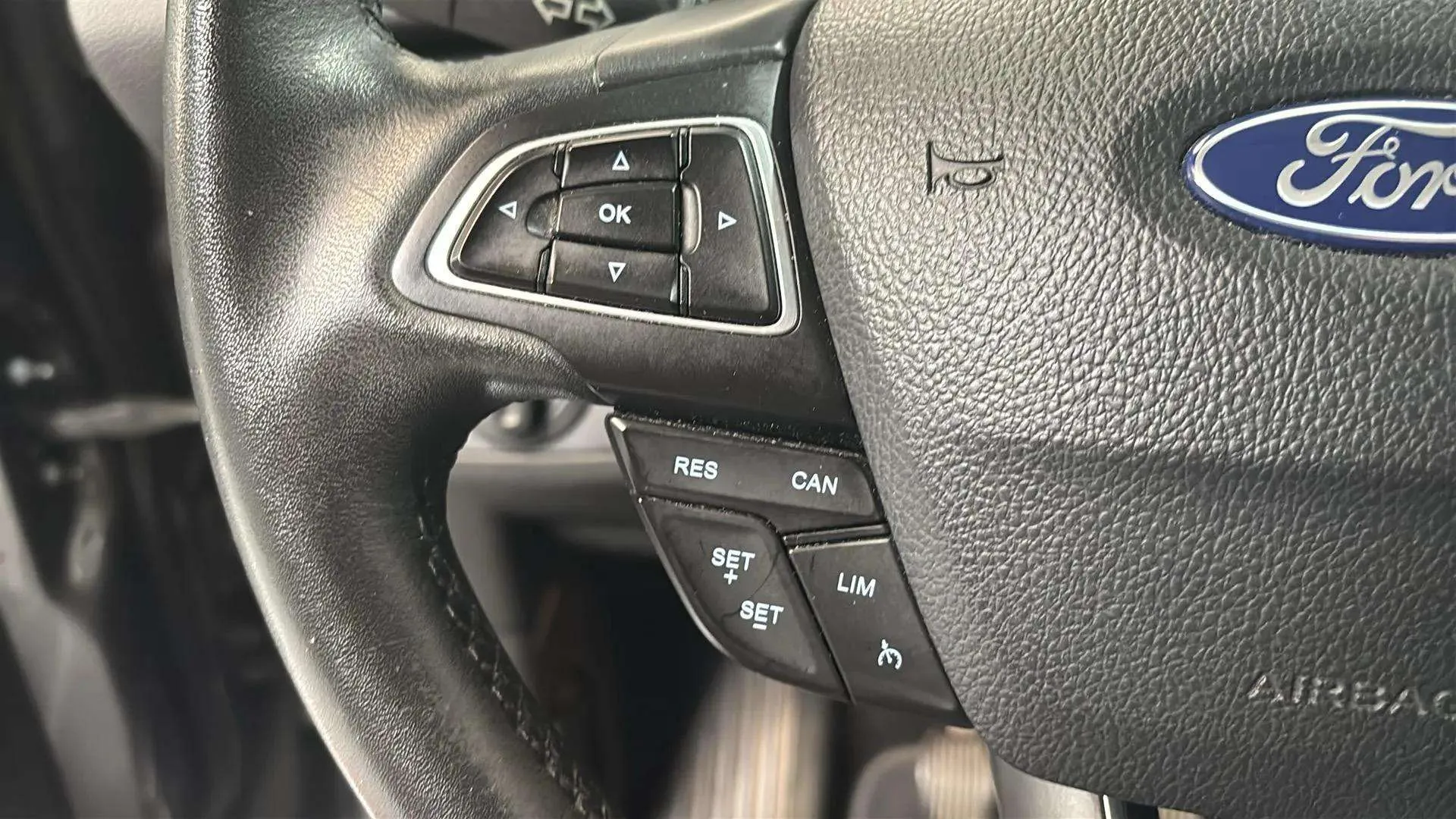 Ford Kuga 1.5 EcoBoost 4x2 Trend+ - foto 12