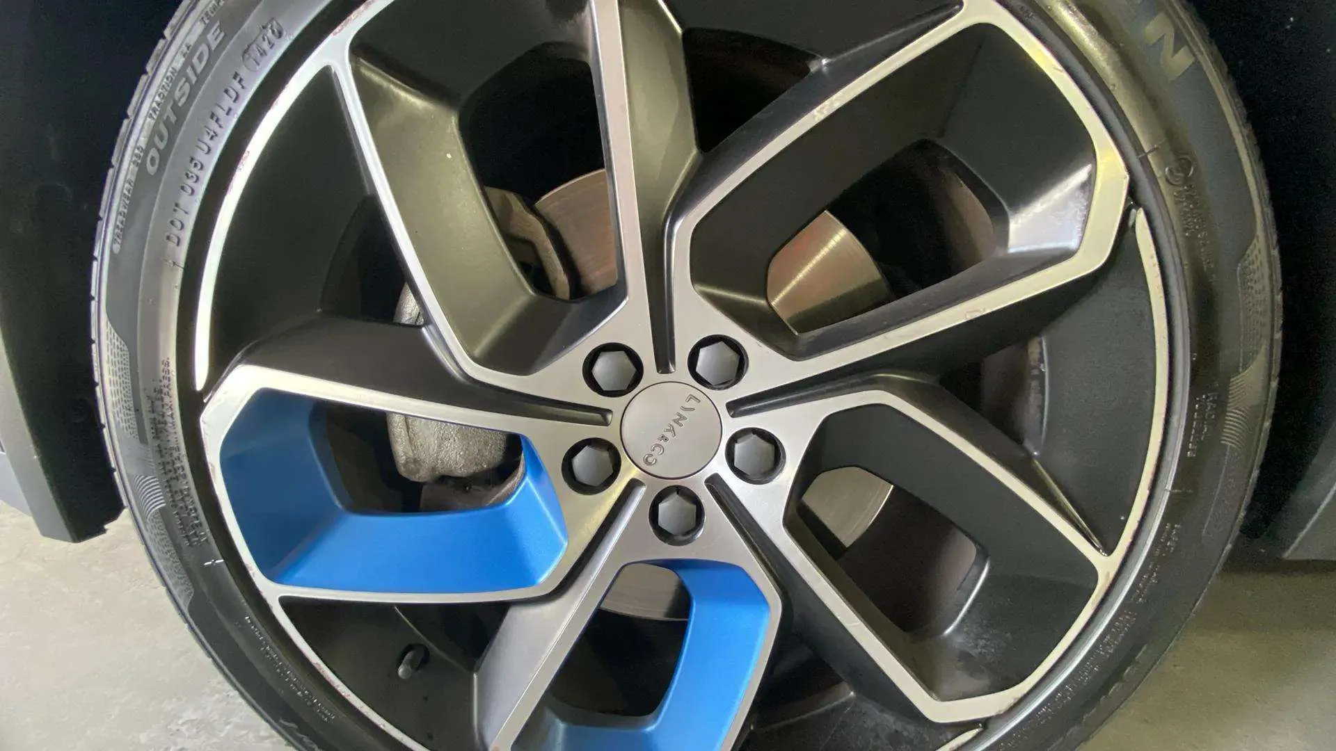 Lynk & Co 01 1.5 PHEV 6. - foto 24
