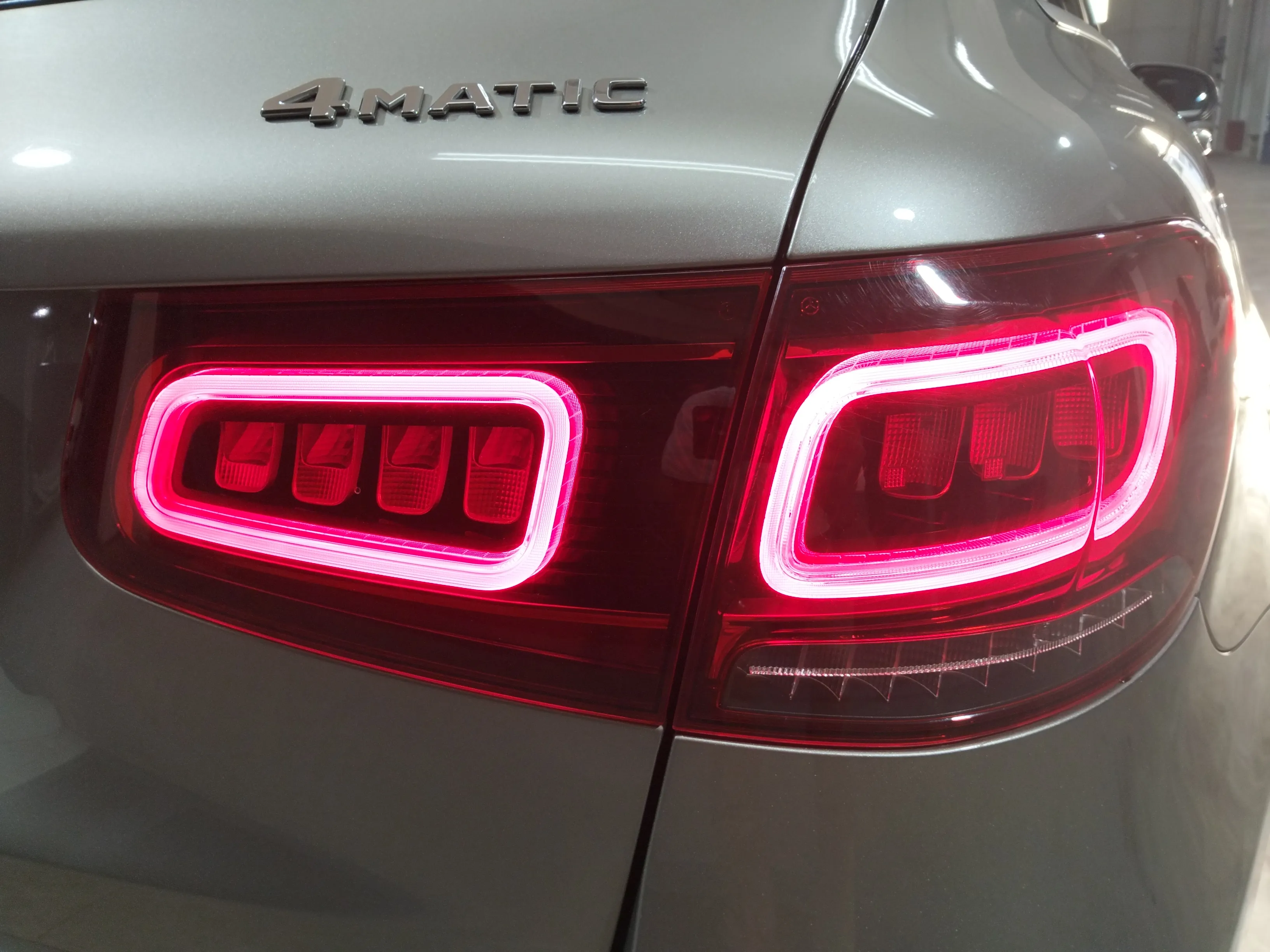 Mercedes-Benz GLC 220 d 4MATIC - foto 18