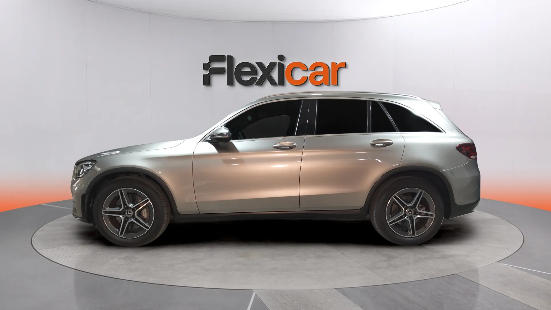 Mercedes-Benz GLC 220 d 4MATIC - foto 4