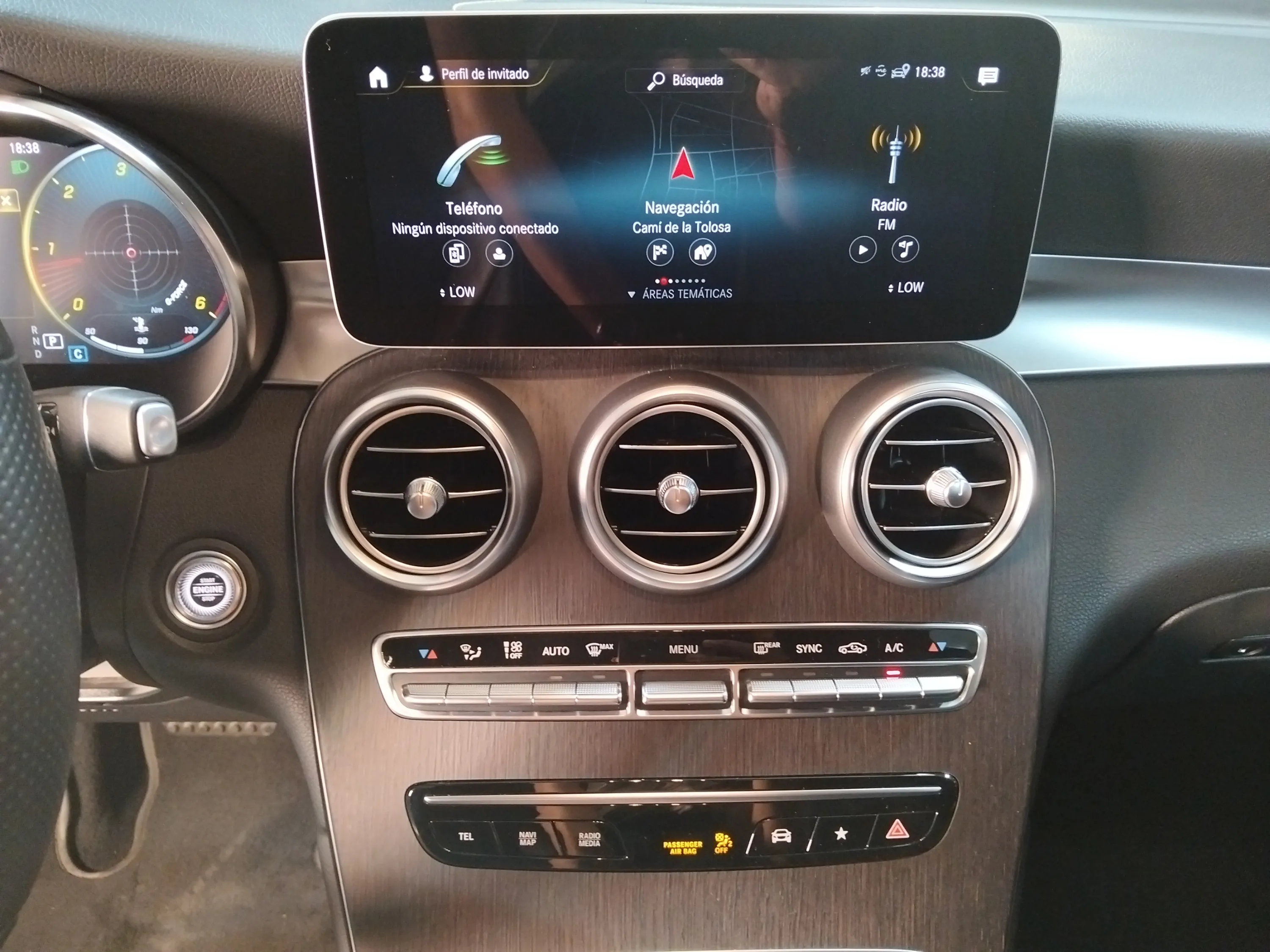 Mercedes-Benz GLC 220 d 4MATIC - foto 21