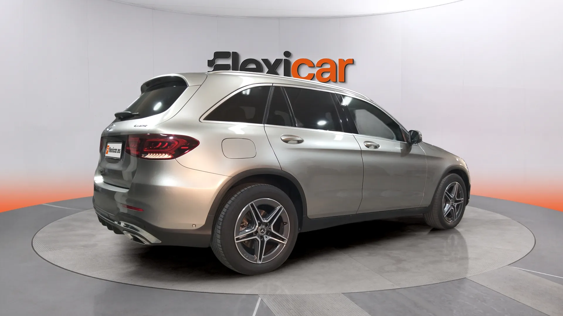 Mercedes-Benz GLC 220 d 4MATIC - foto 7