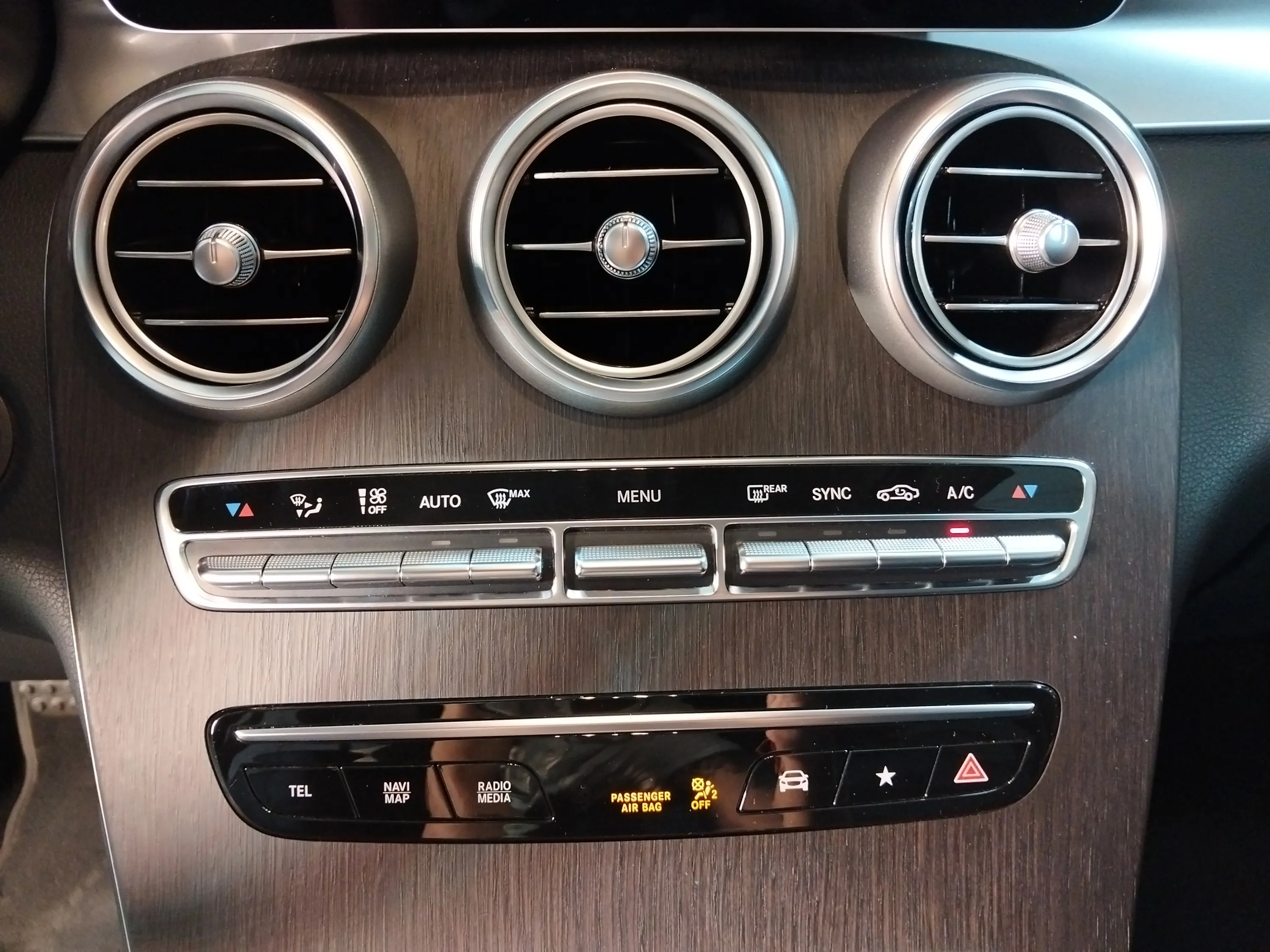 Mercedes-Benz GLC 220 d 4MATIC - foto 22