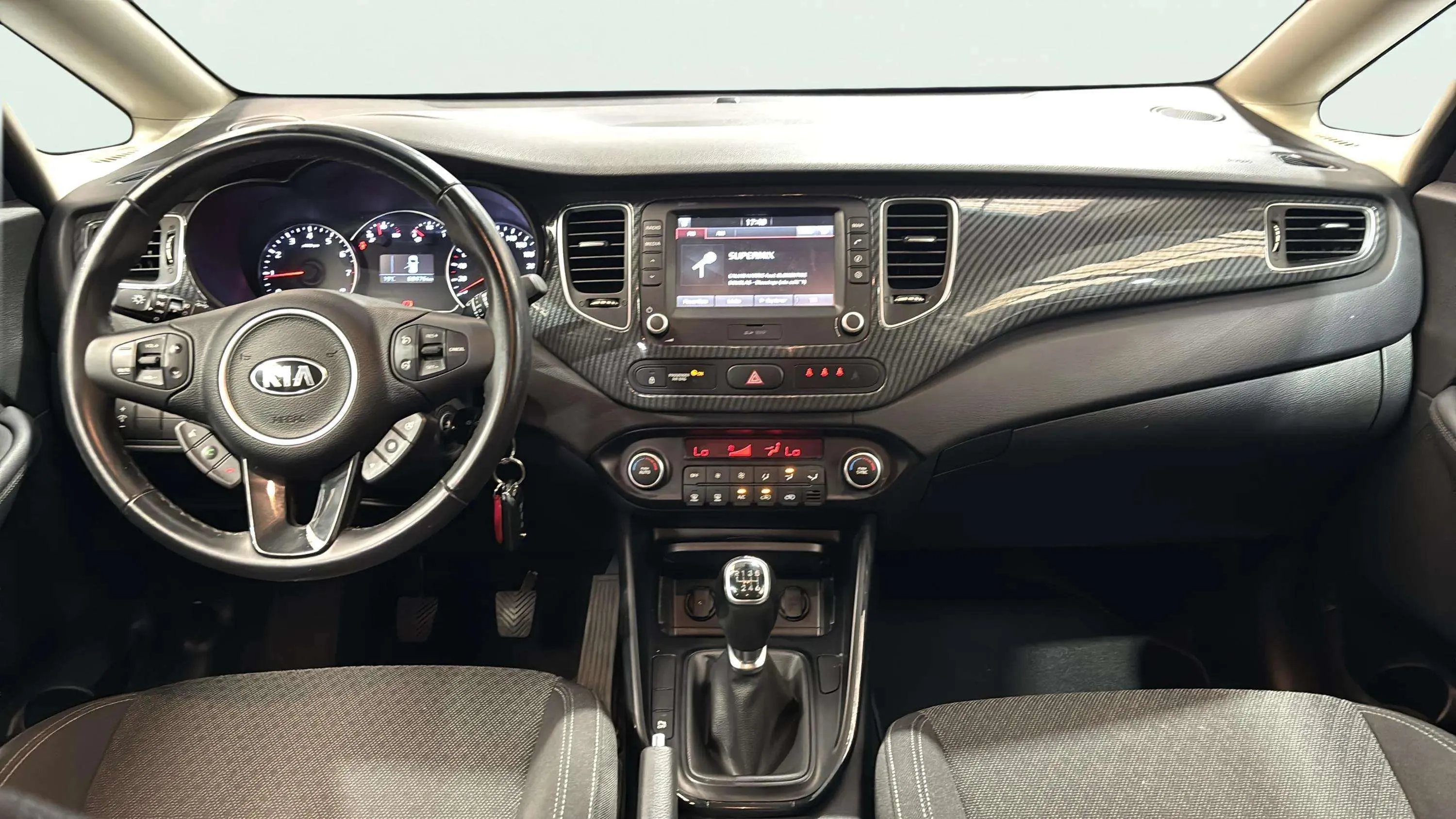 Kia Carens 1.6 GDi Basic - foto 10