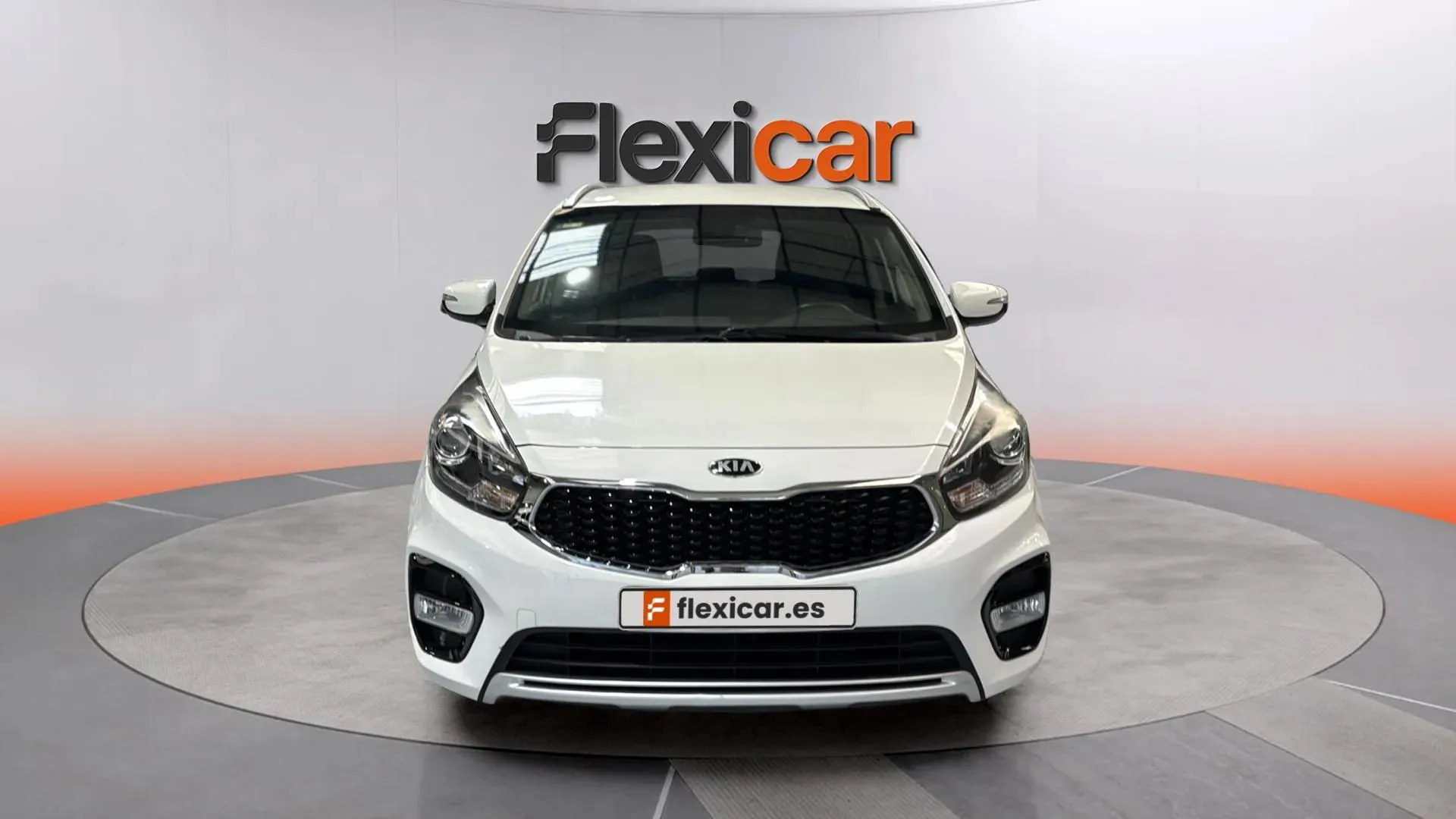 Kia Carens 1.6 GDi Basic - foto 2