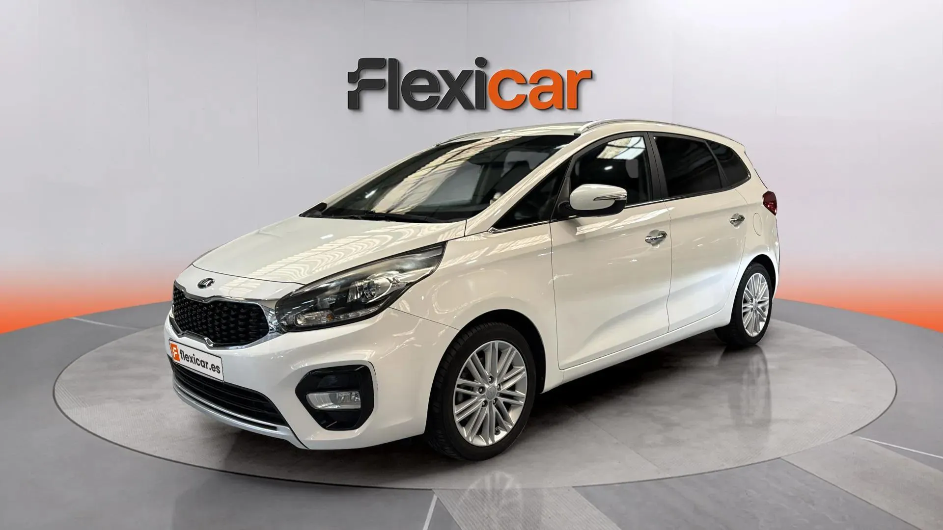 Kia Carens 1.6 GDi Basic - foto 3