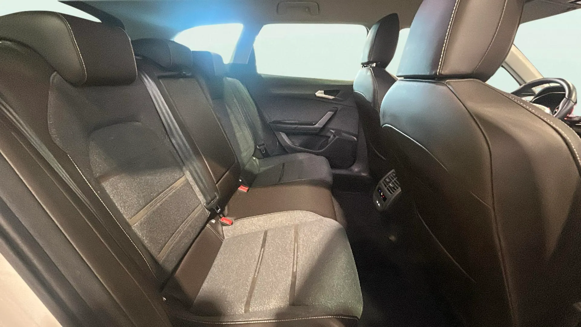 SEAT León 1.0 TSI Reference - foto 15