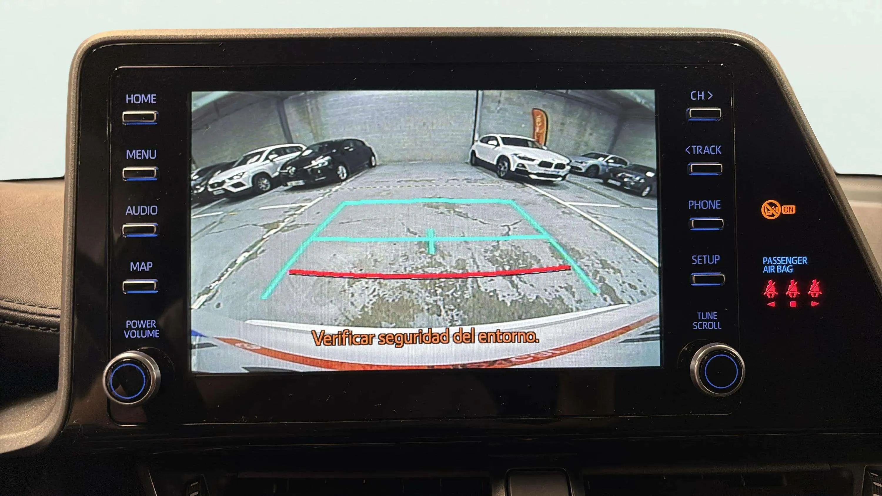 Toyota C-HR 1.8 125H Active - foto 16