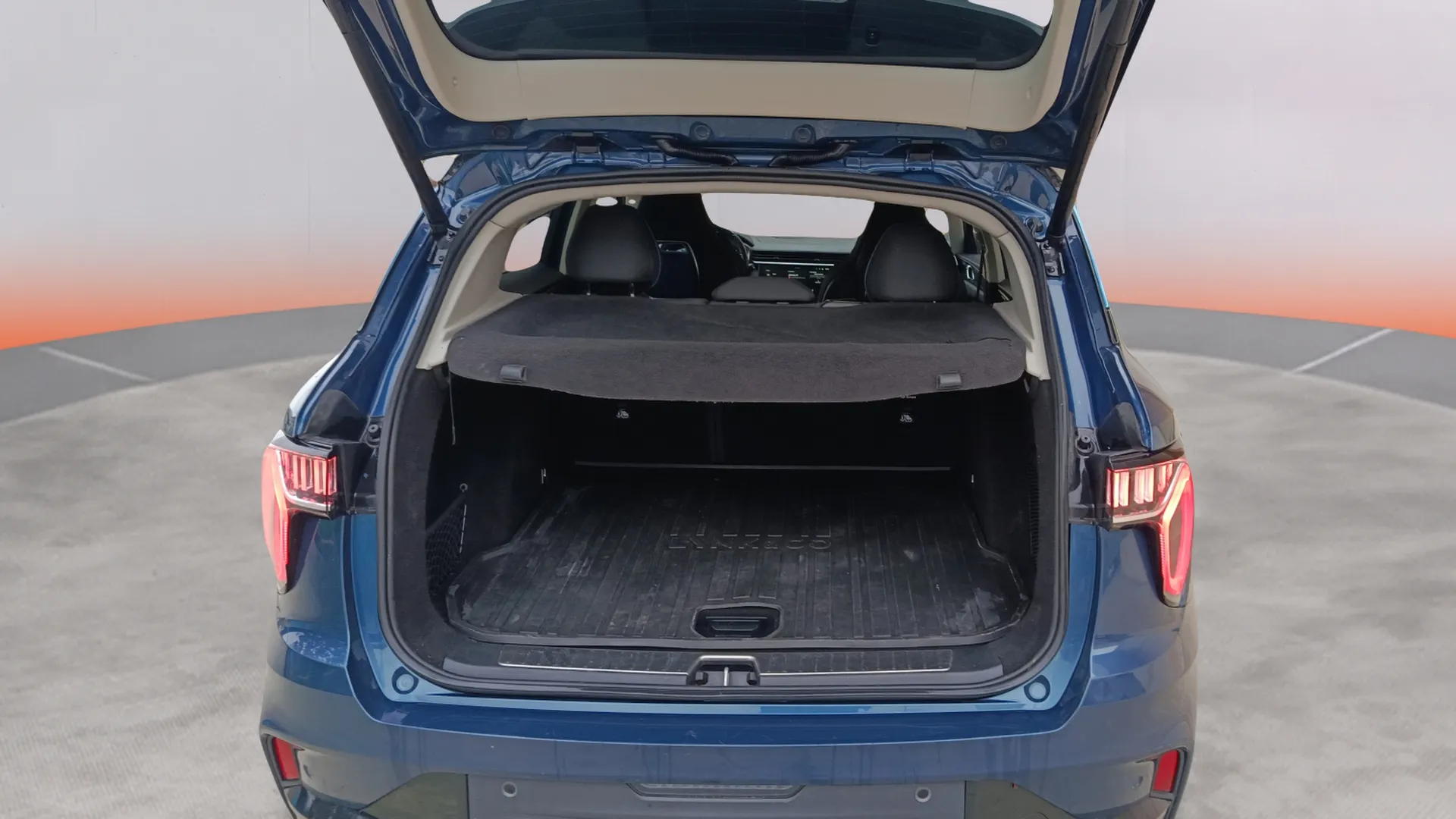 Lynk & Co 01 1.5 PHEV - foto 17