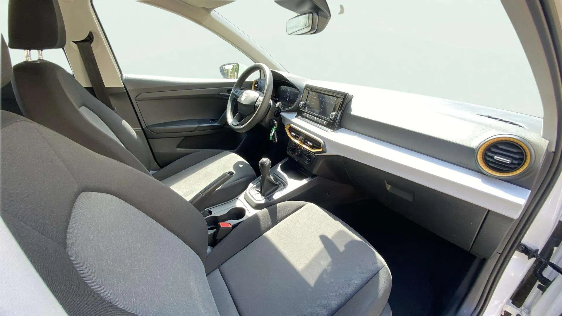 SEAT Ibiza 1.0 MPI Reference Salta - foto 17