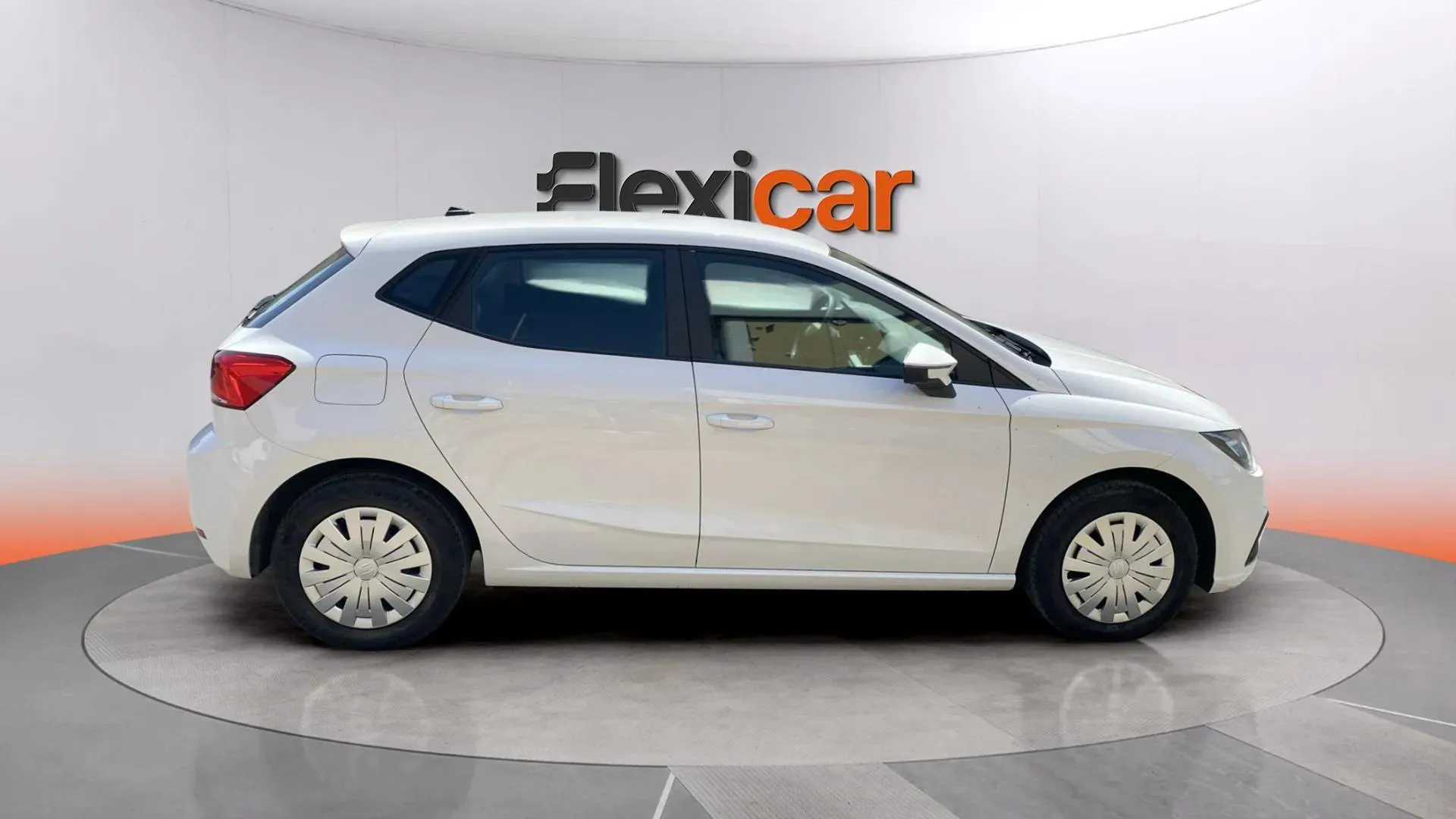 SEAT Ibiza 1.0 MPI Reference Salta - foto 2