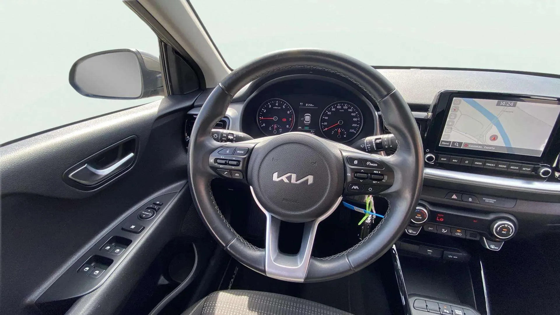 Kia Stonic 1.0 T-GDi MHEV Drive - foto 12