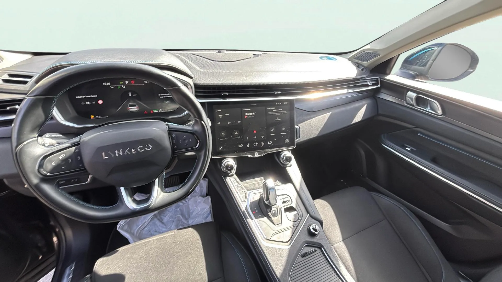 Lynk & Co 01 1.5 PHEV - foto 17