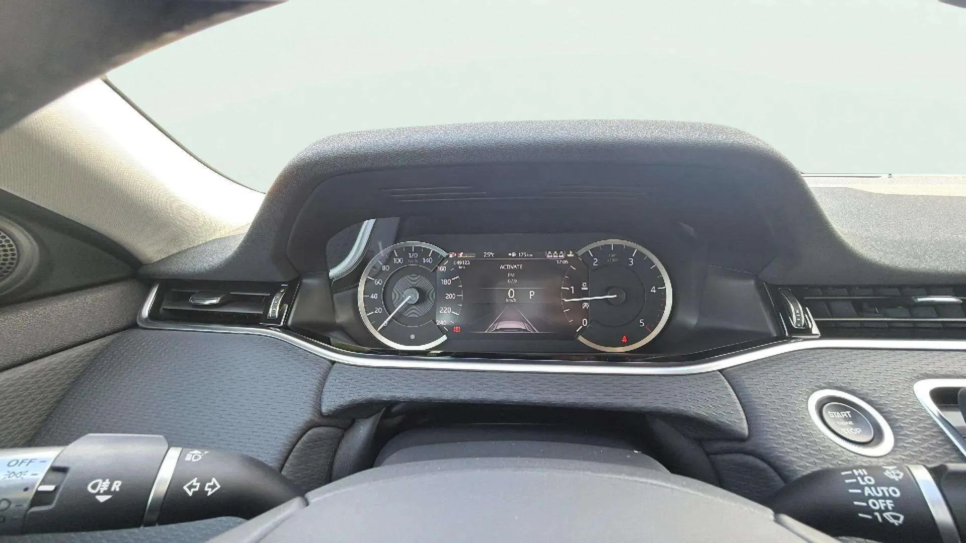 Land Rover Range Rover Evoque 2.0 D163 R-Dynamic 4WD MHEV - foto 14