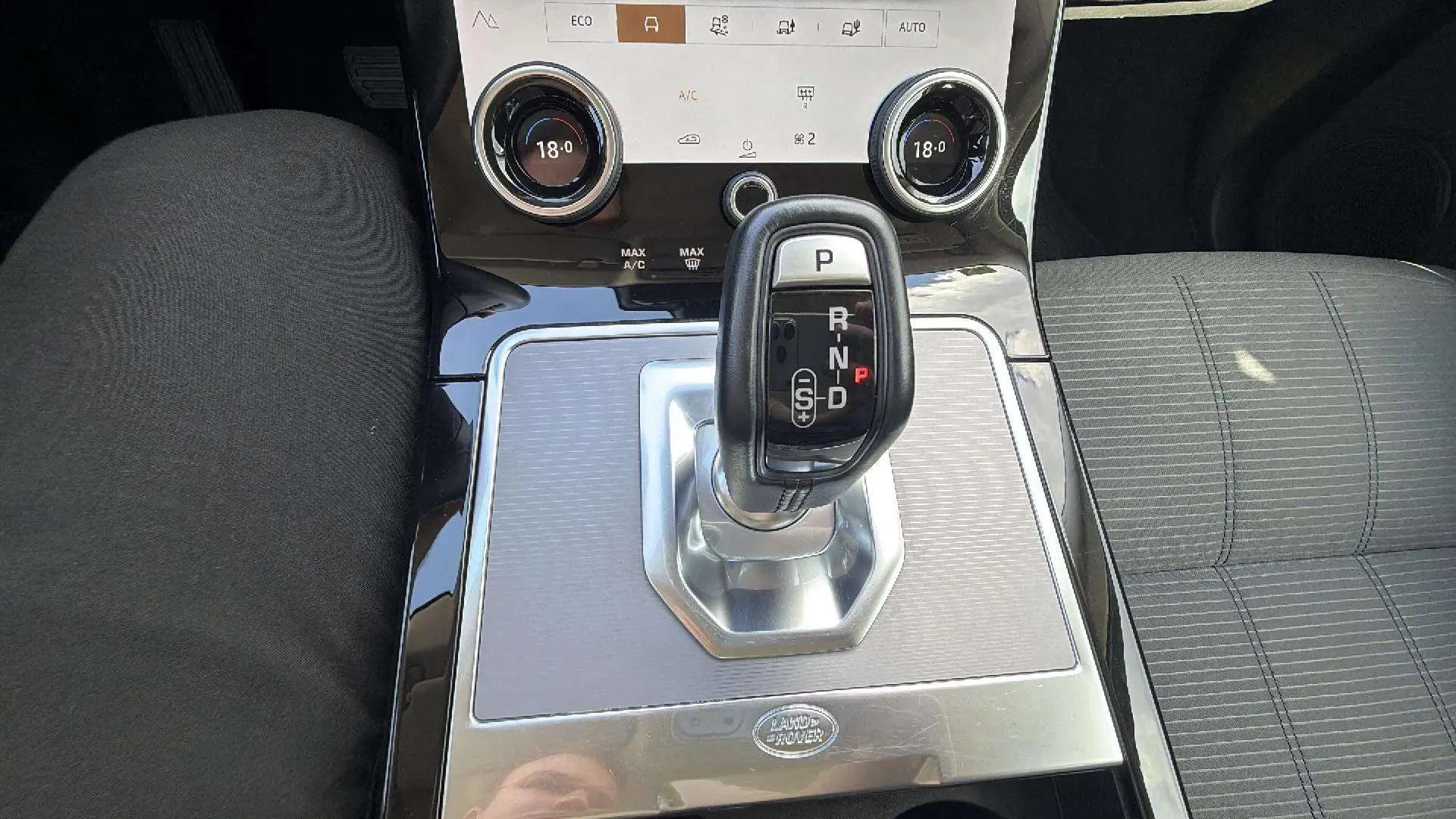 Land Rover Range Rover Evoque 2.0 D163 R-Dynamic 4WD MHEV - foto 18