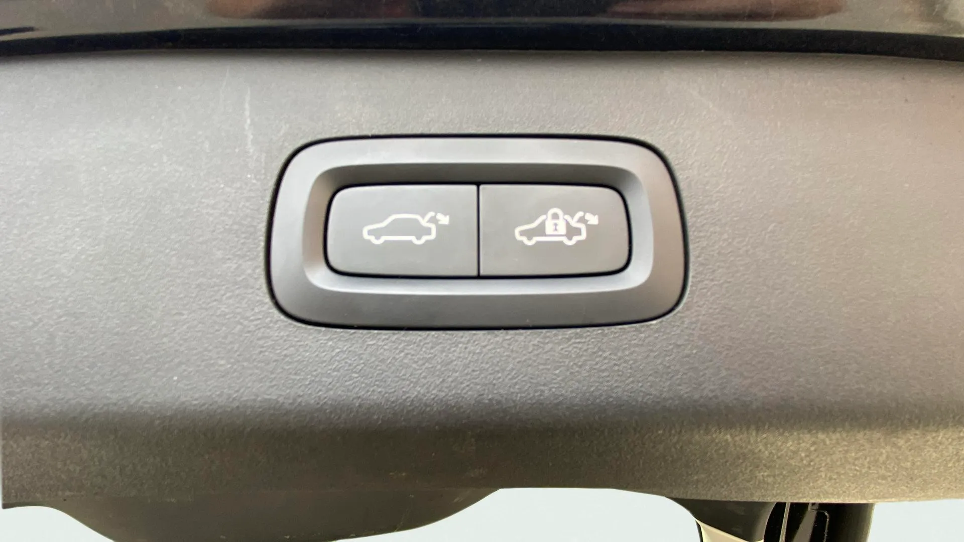 Lynk & Co 01 1.5 PHEV - foto 21