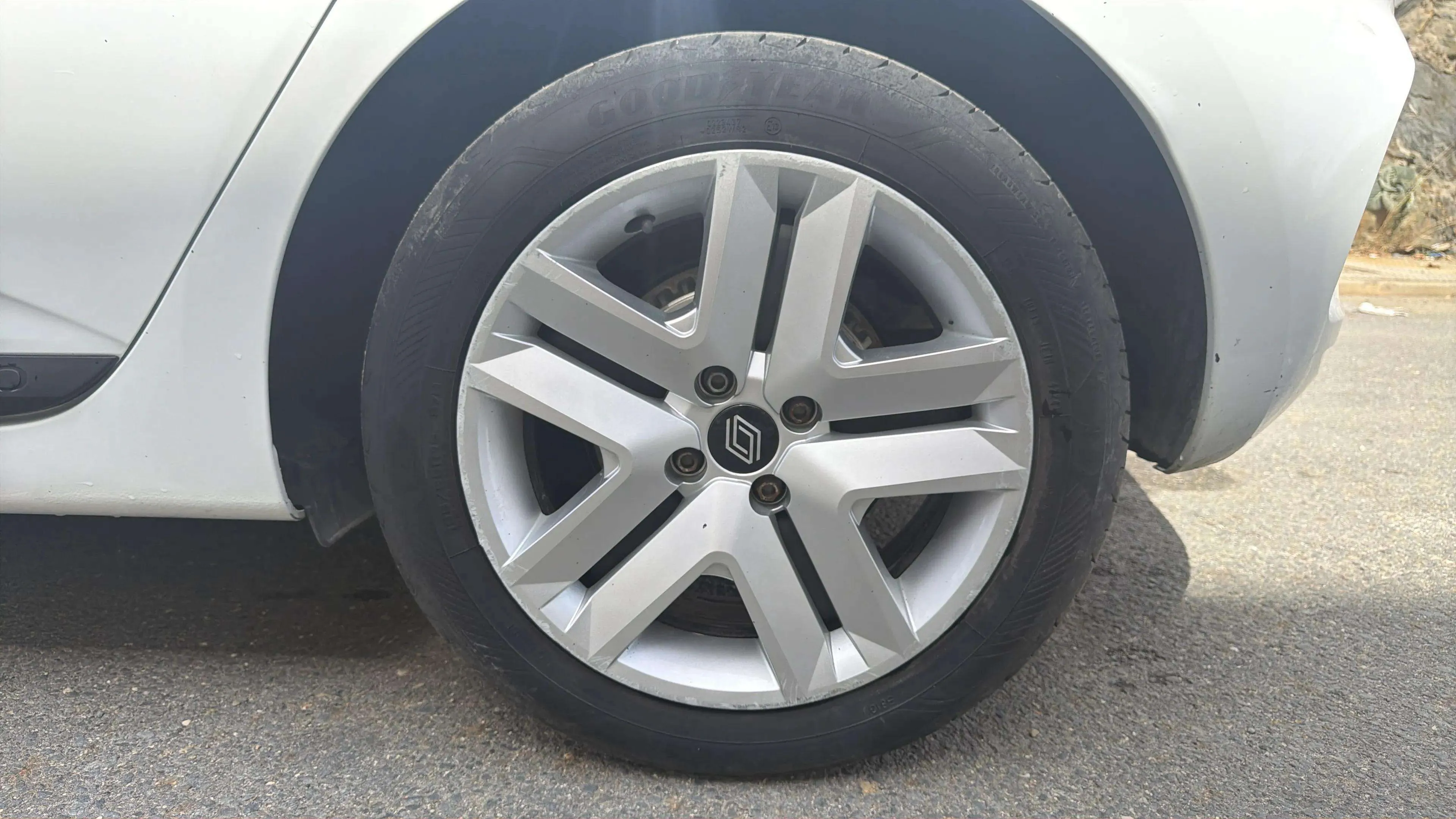 Renault Clio Equilibre Blue dCi - foto 22