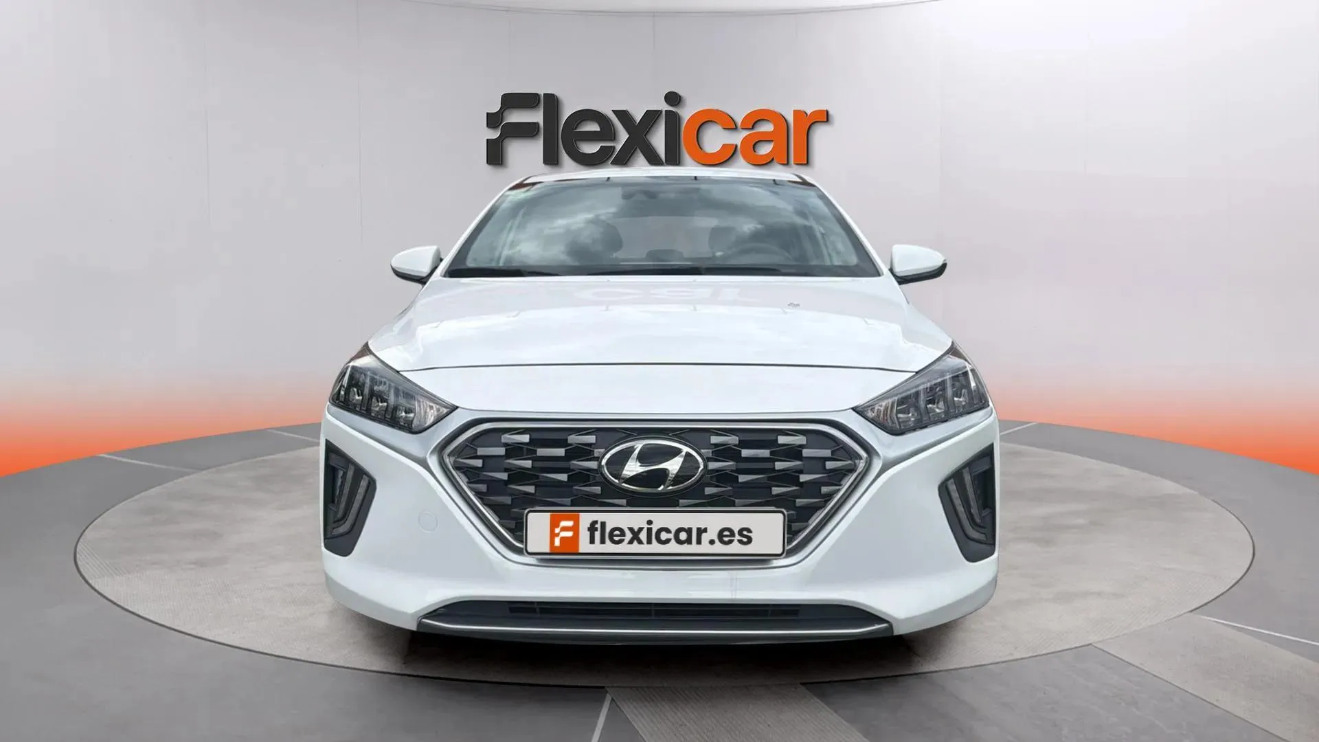 Hyundai Ioniq 1.6 GDI PHEV Klass DT - foto 24
