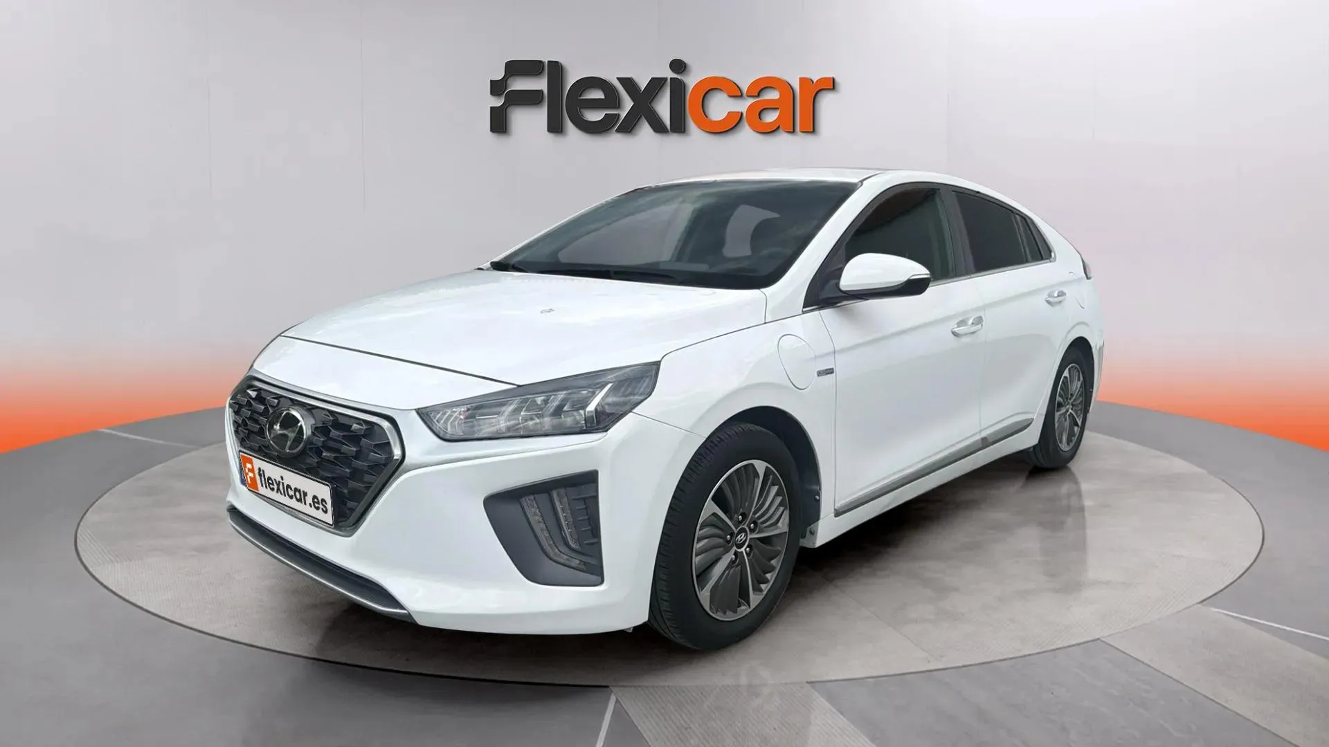 Hyundai Ioniq 1.6 GDI PHEV Klass DT - foto 3
