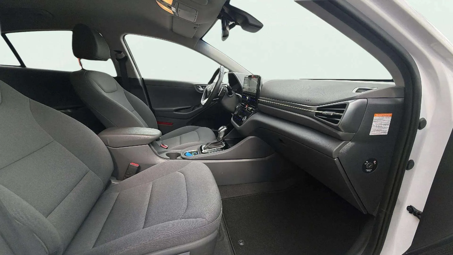 Hyundai Ioniq 1.6 GDI PHEV Klass DT - foto 17