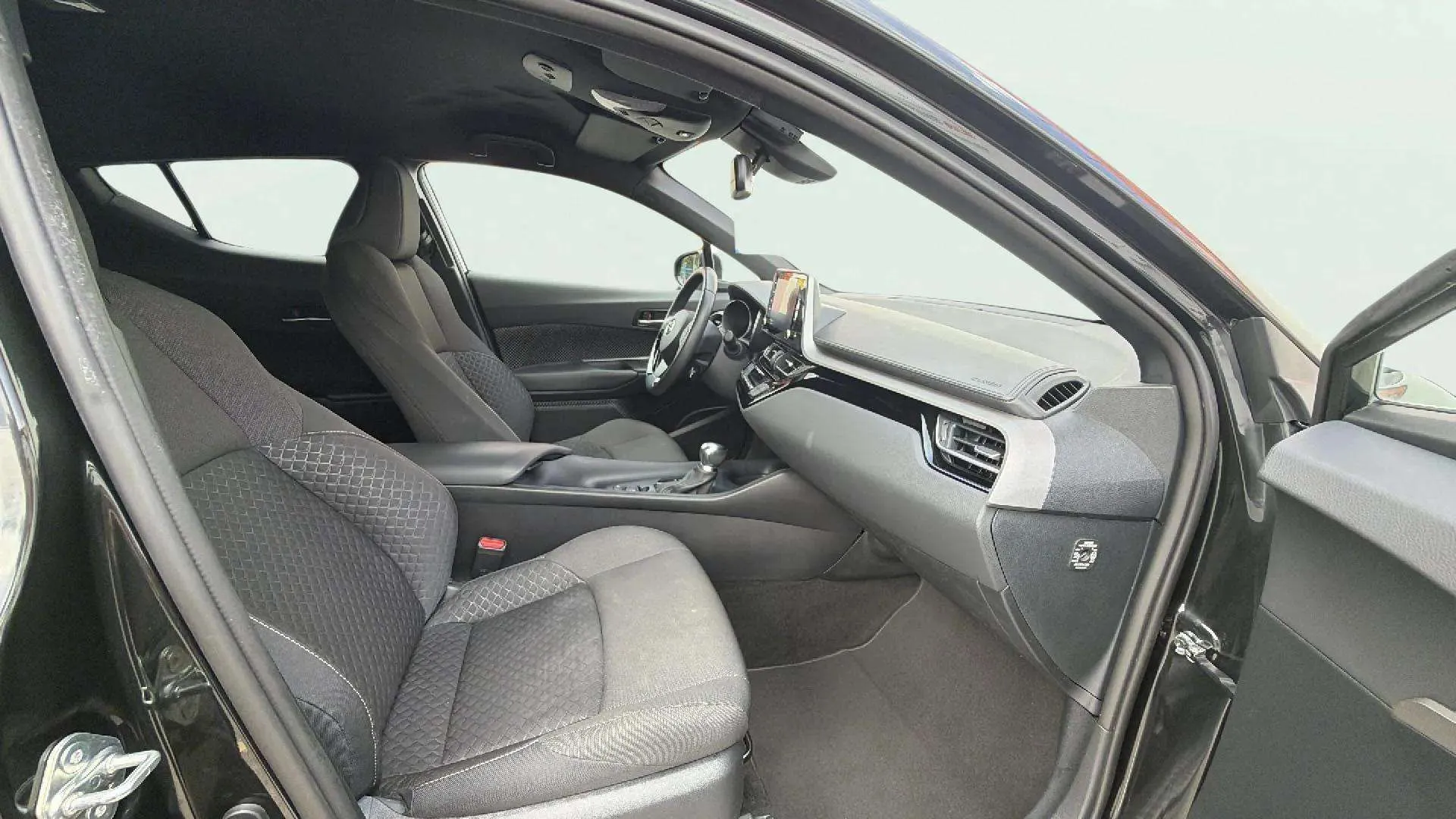 Toyota C-HR 1.8 125H Active - foto 15