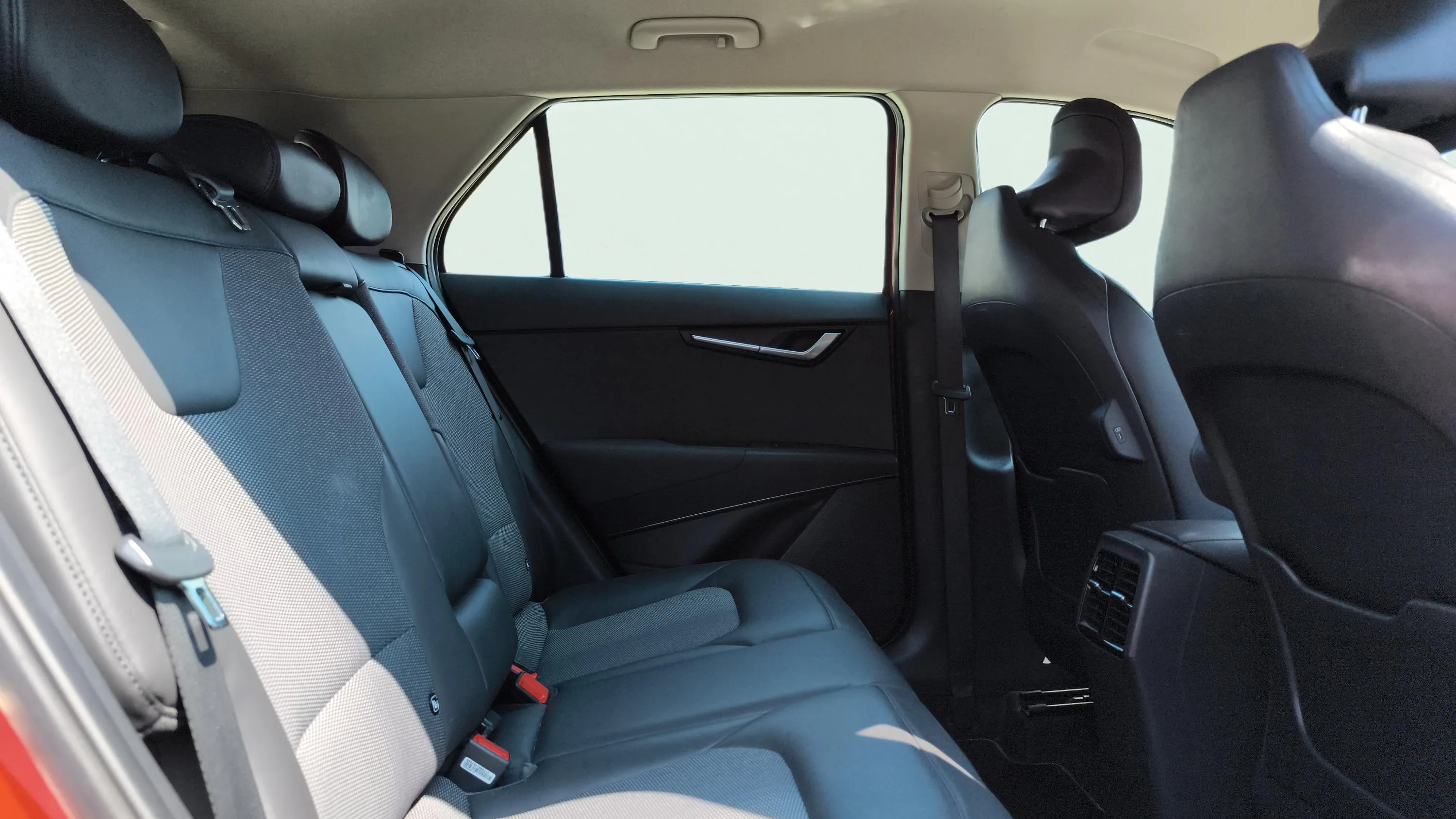 Kia Niro 1.6 GDi HEV Drive - foto 15