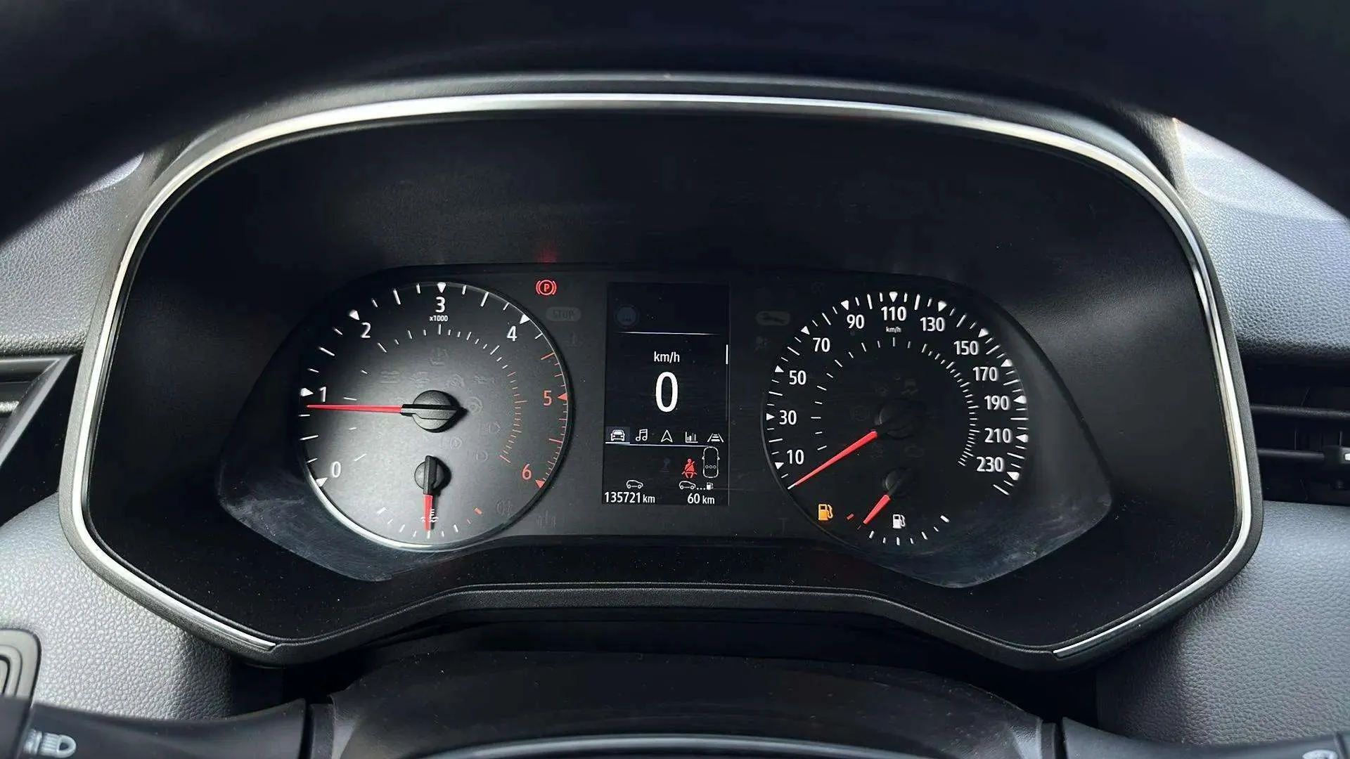 Renault Clio Business Blue dCi - foto 12