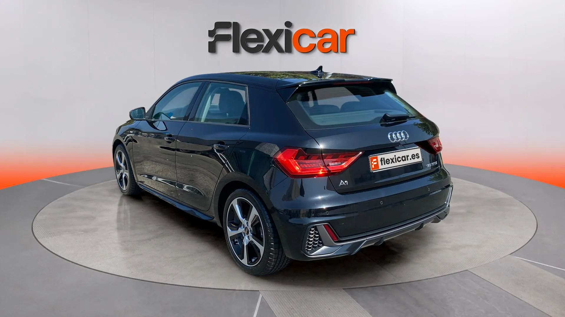 Audi A1 Sportback Adrenalin Black ed 30TFSI - foto 4