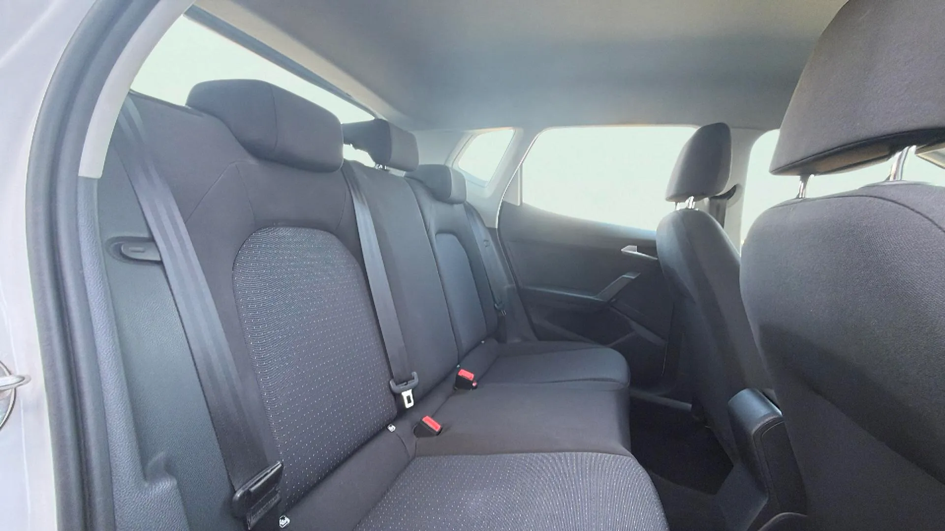 SEAT Arona 1.0 TSI Style - foto 17