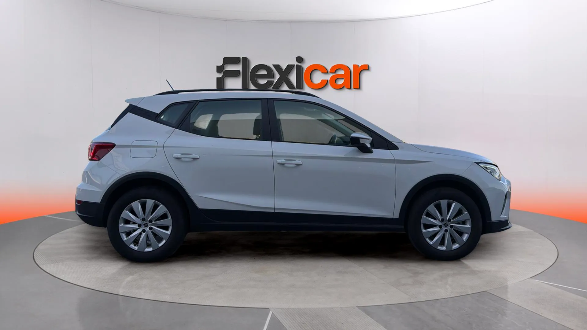 SEAT Arona 1.0 TSI Style - foto 8